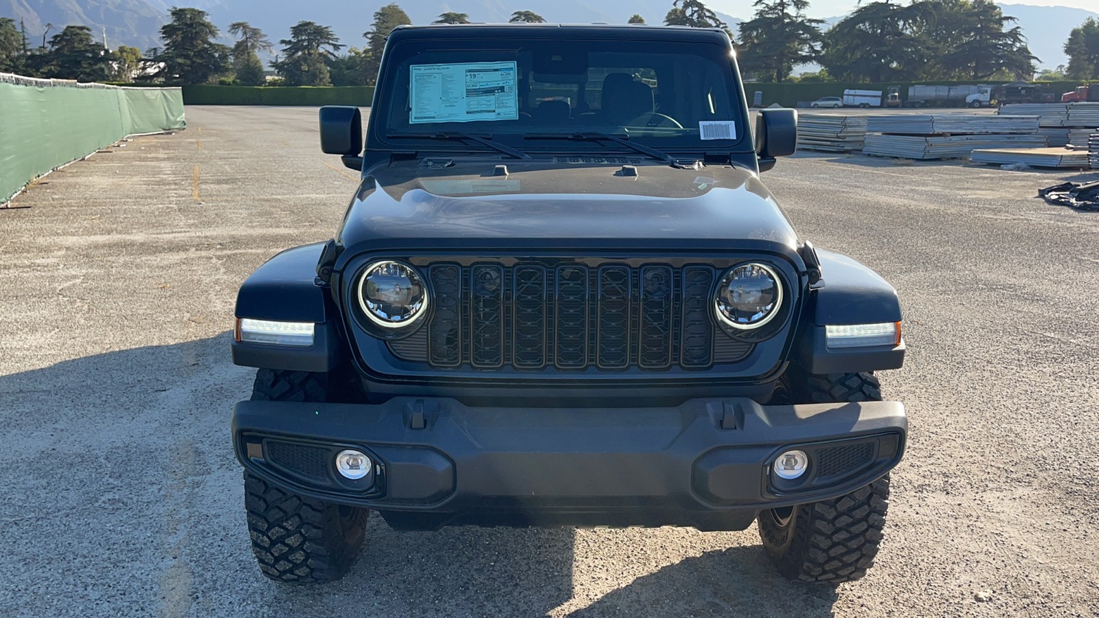 2024 Jeep Gladiator Willys 9