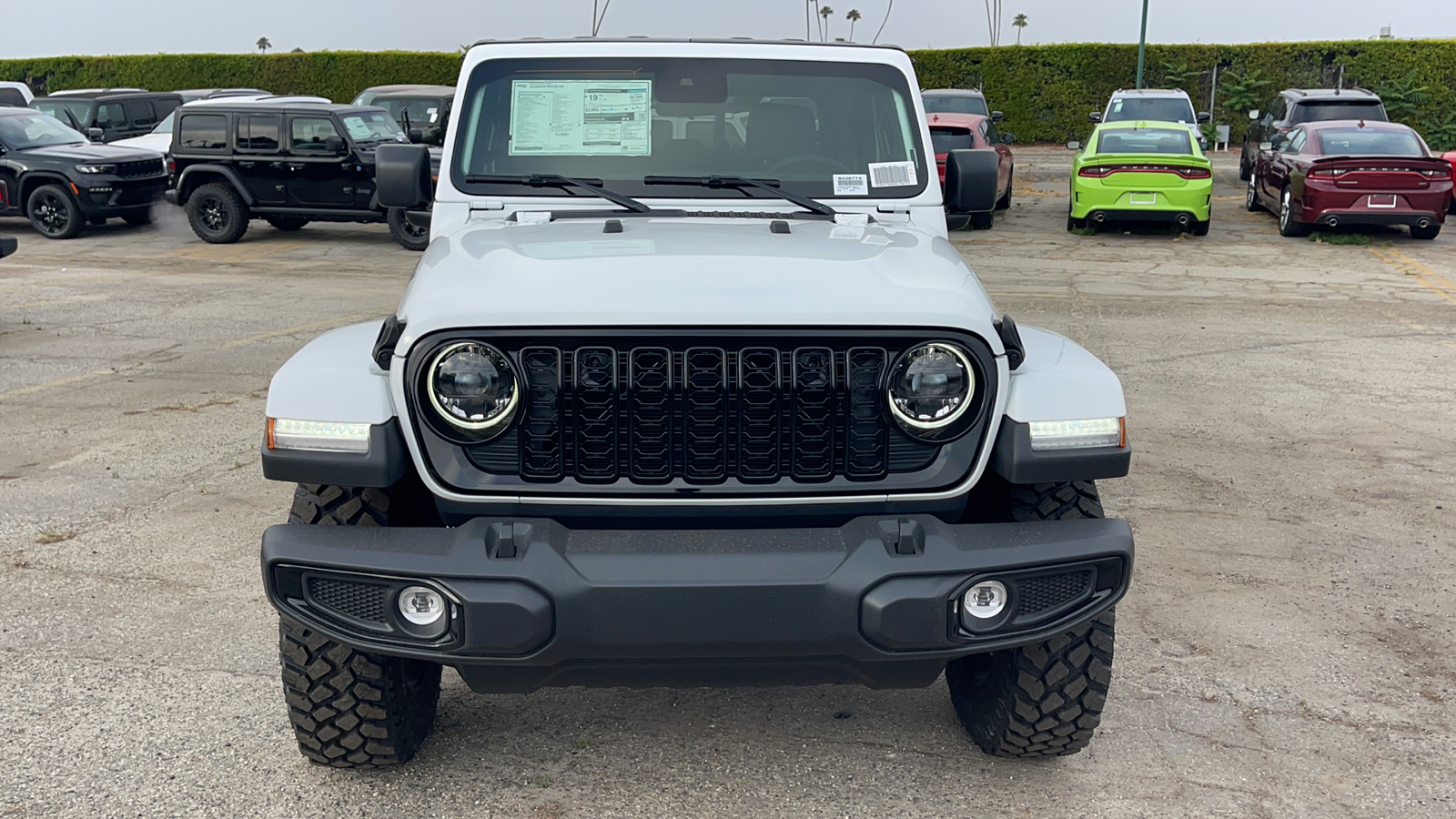 2024 Jeep Gladiator Willys 9