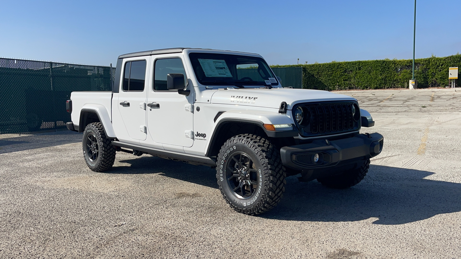 2024 Jeep Gladiator Willys 2