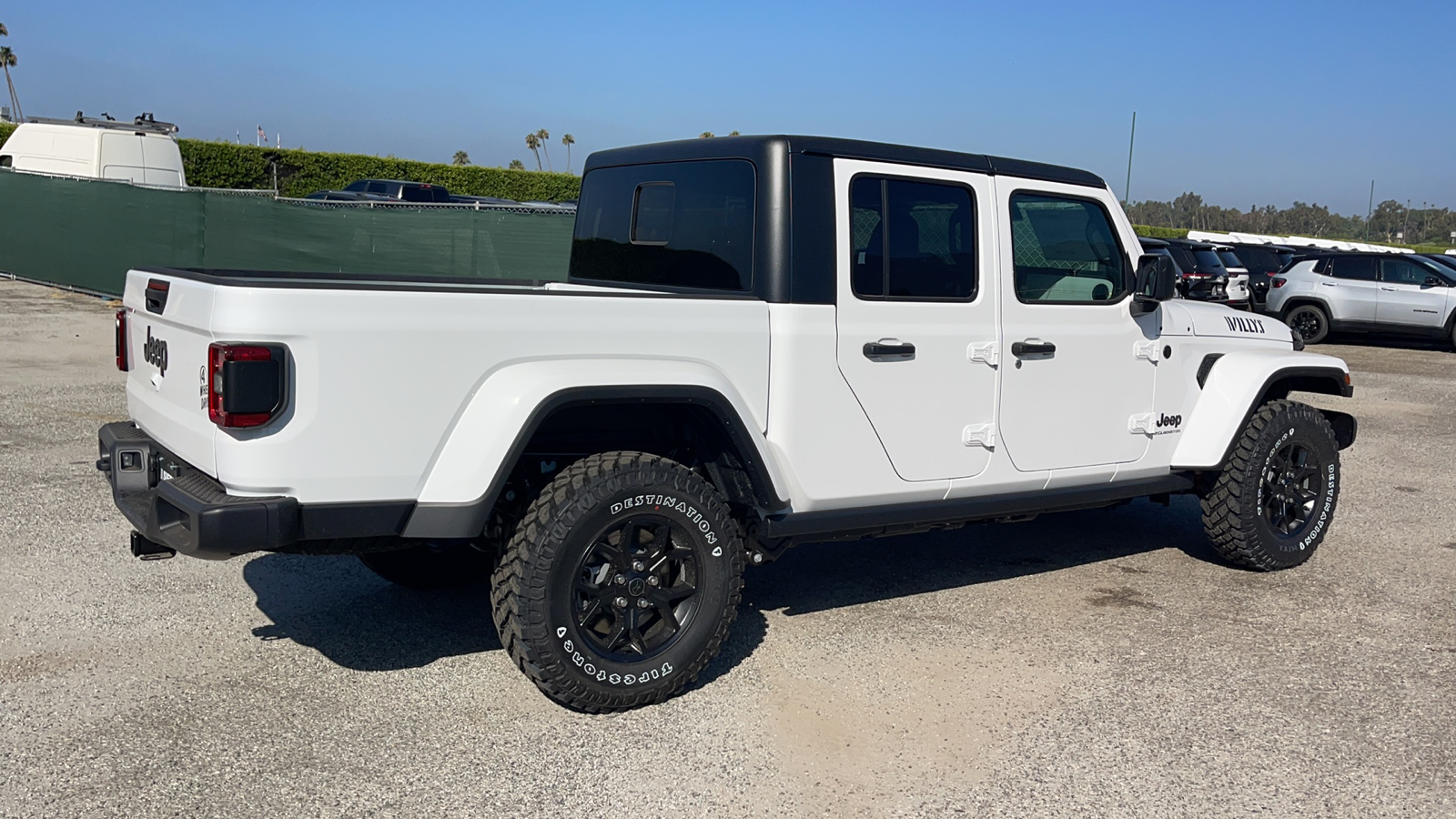 2024 Jeep Gladiator Willys 4