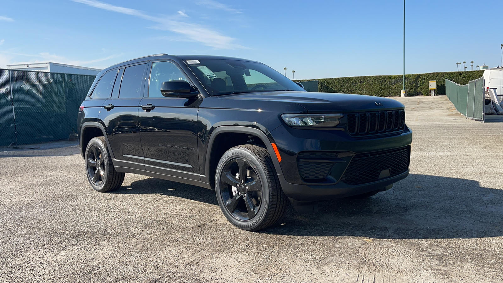 2024 Jeep Grand Cherokee Altitude X 2