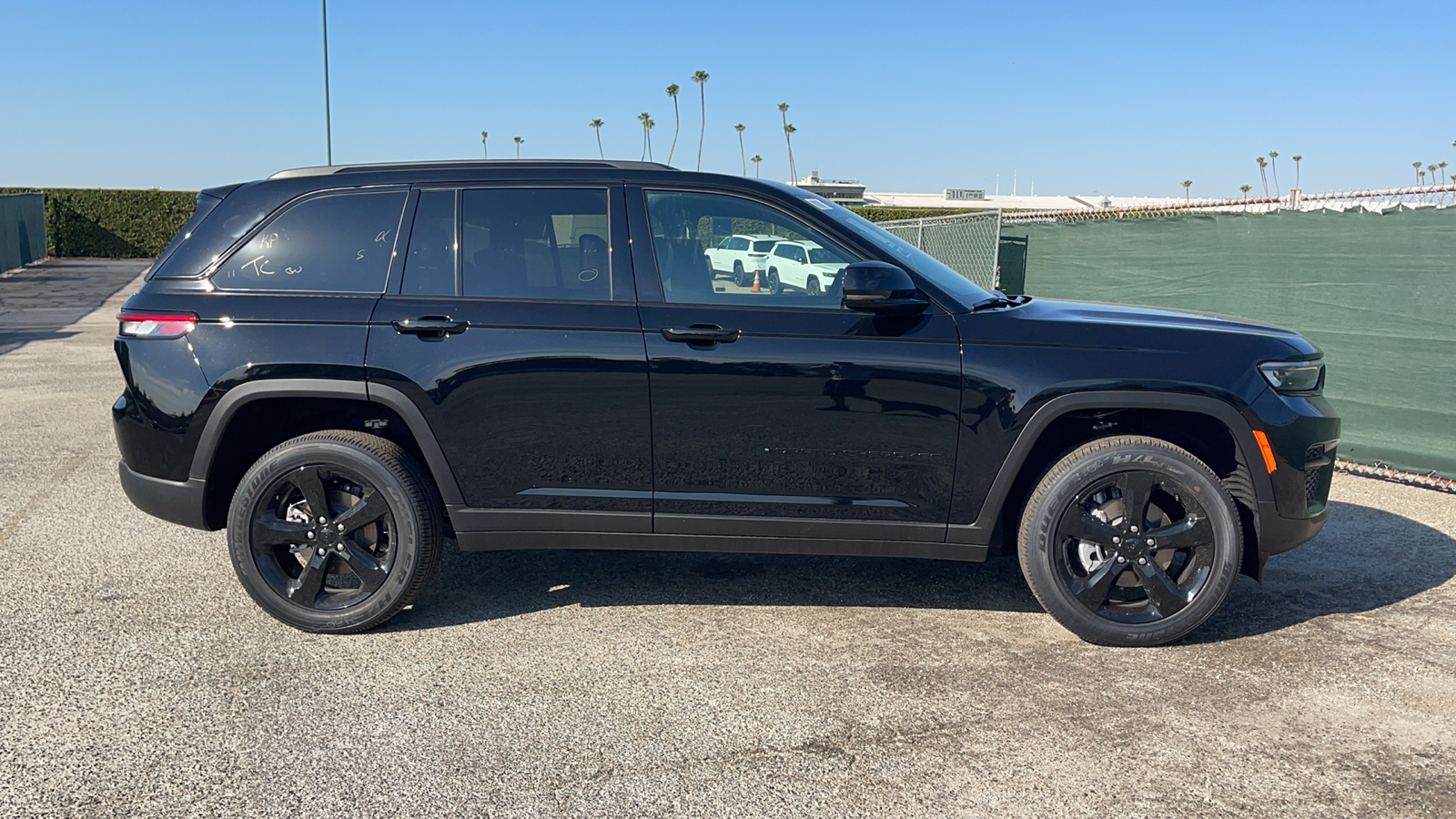 2024 Jeep Grand Cherokee Altitude X 3