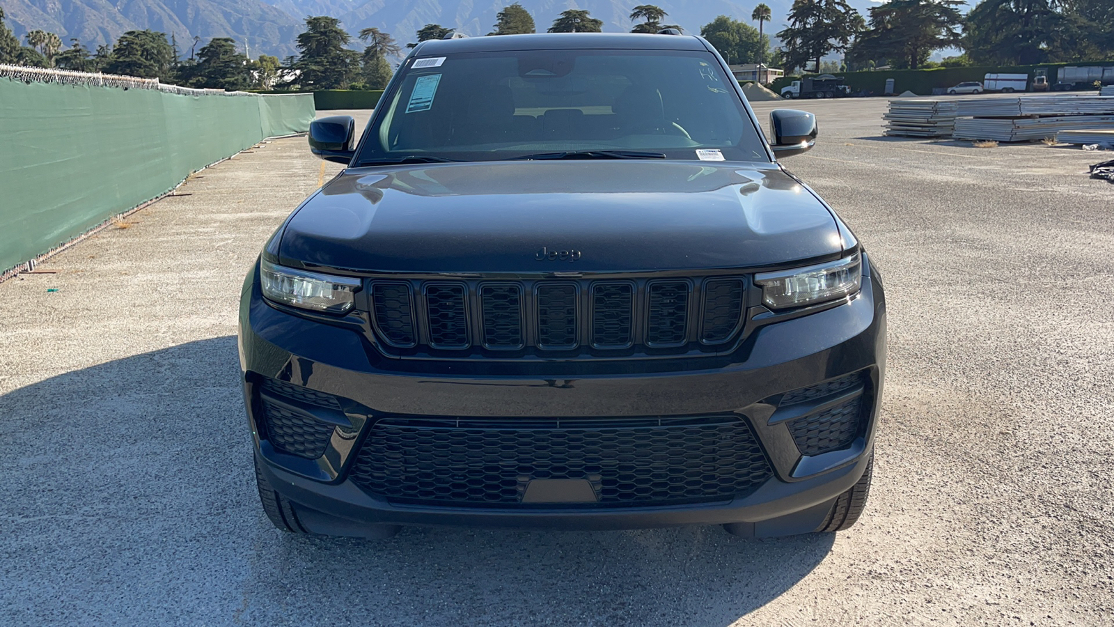 2024 Jeep Grand Cherokee Altitude X 9