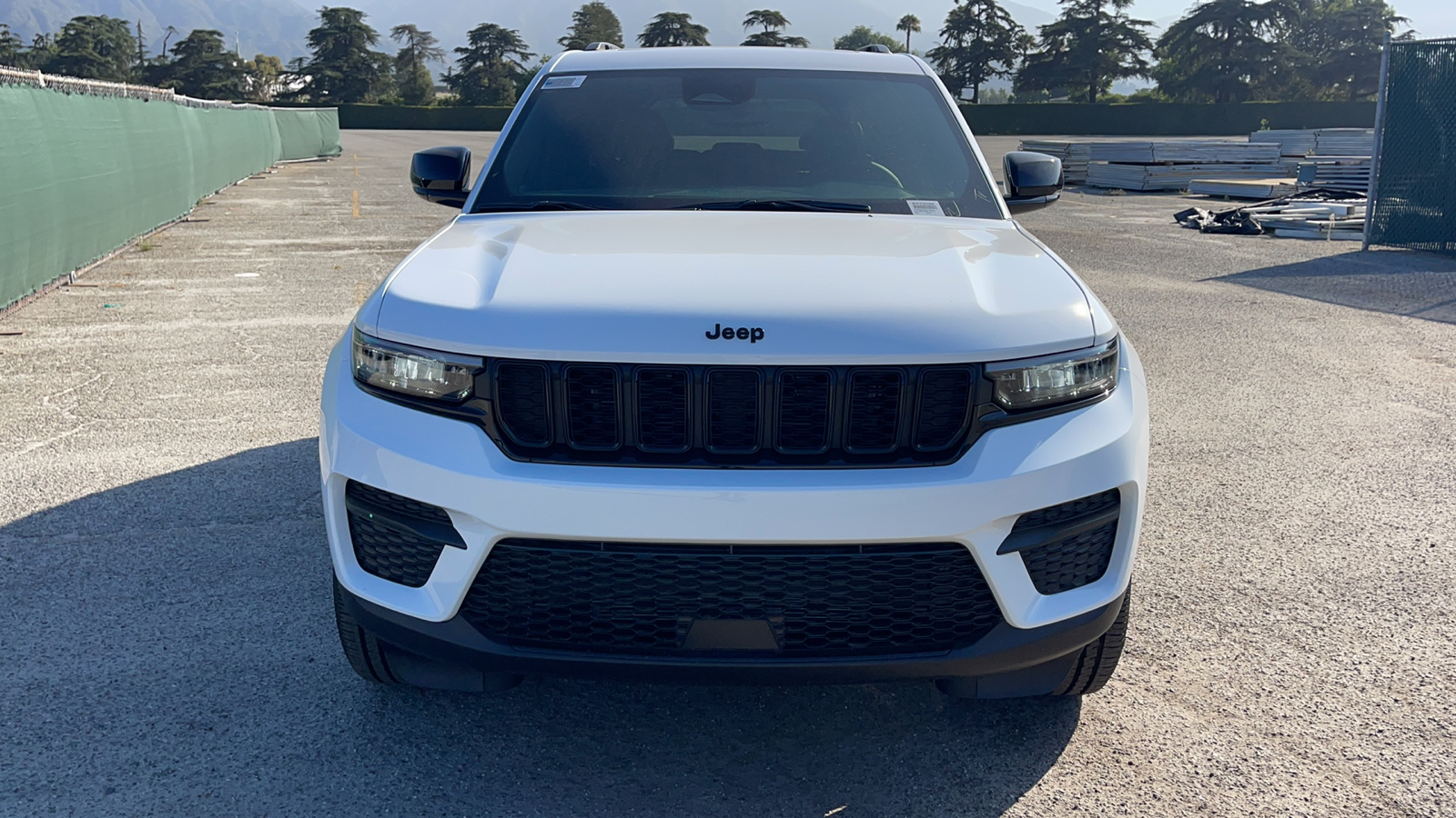 2024 Jeep Grand Cherokee Altitude X 9