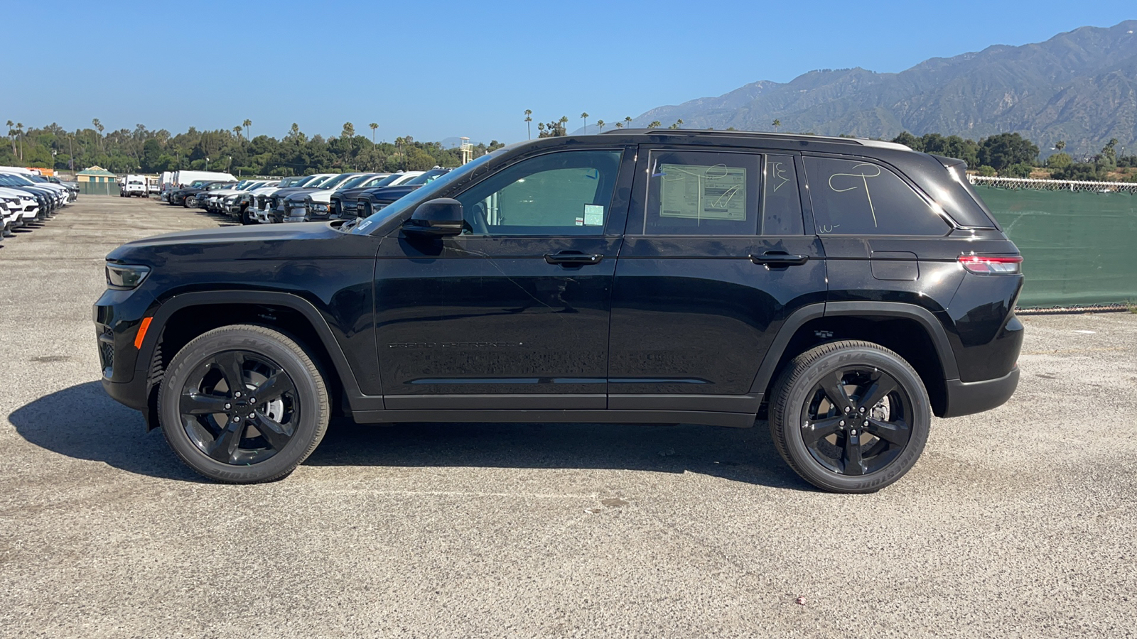 2024 Jeep Grand Cherokee Altitude X 7