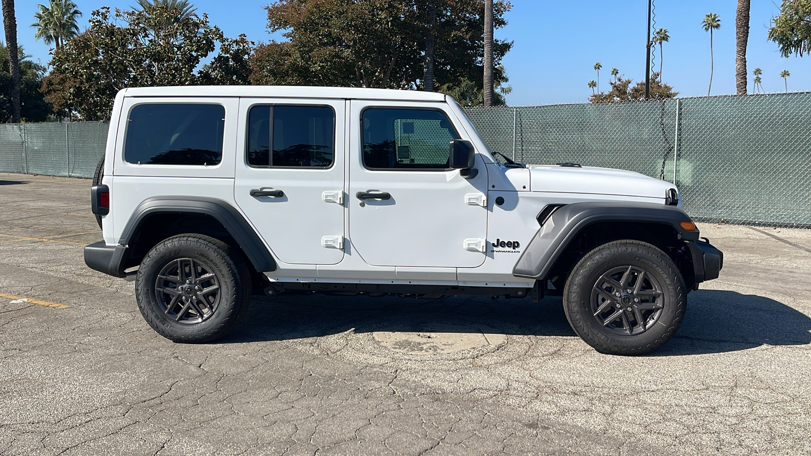 2024 Jeep Wrangler Sport S 3