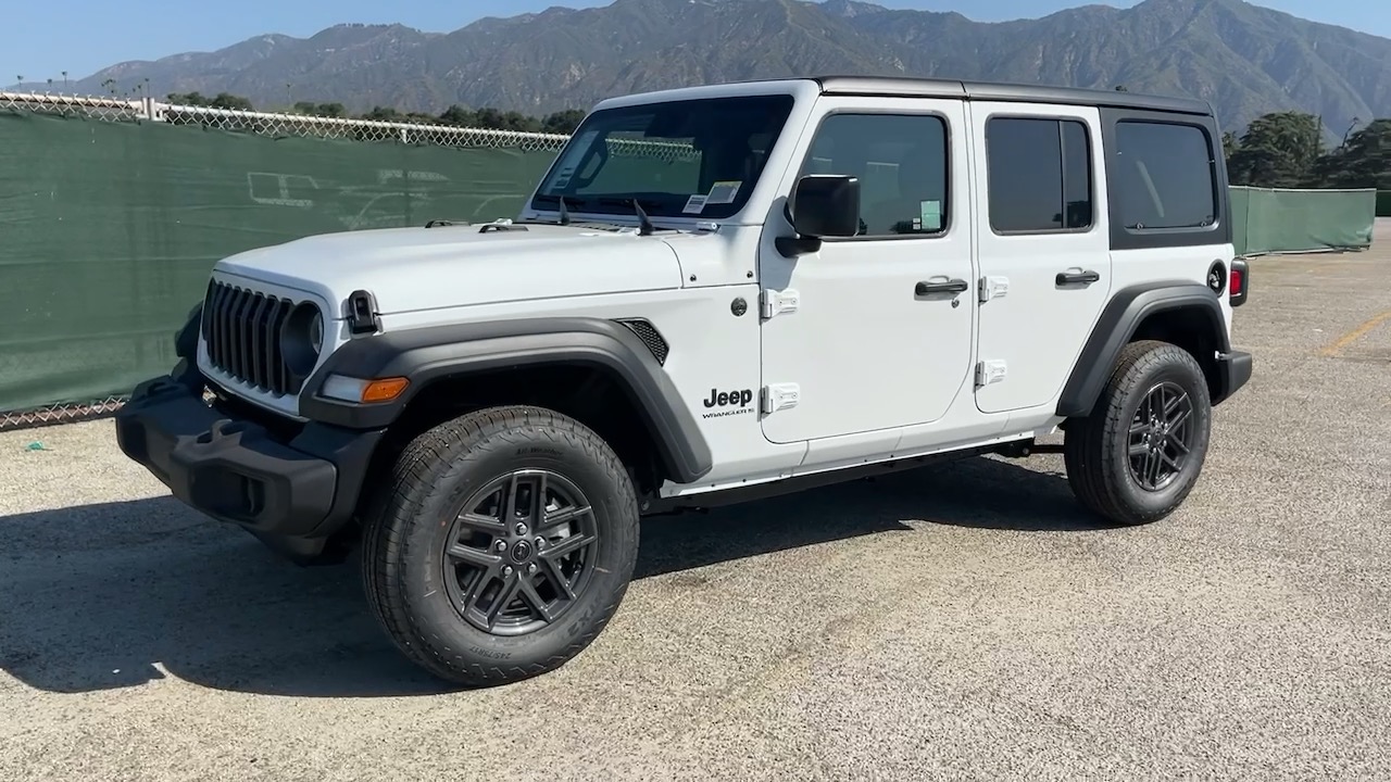 2024 Jeep Wrangler Sport S 8