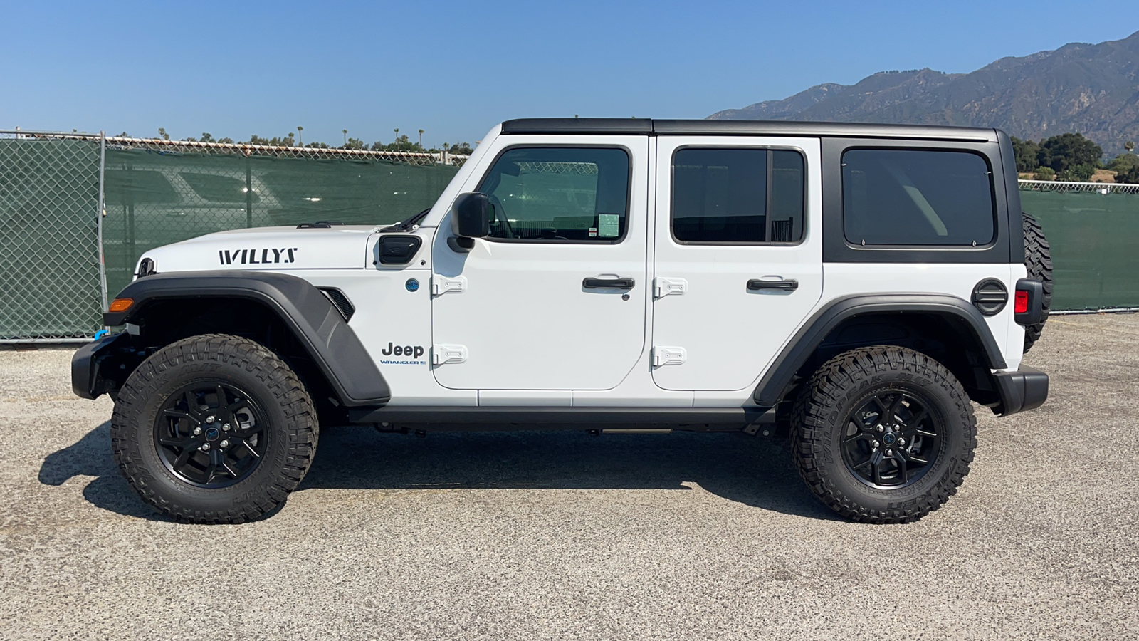 2024 Jeep Wrangler Willys 4xe 7