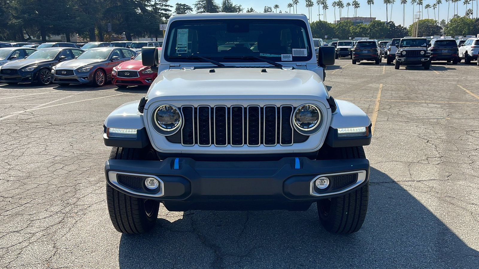 2024 Jeep Wrangler Sahara 4xe 9