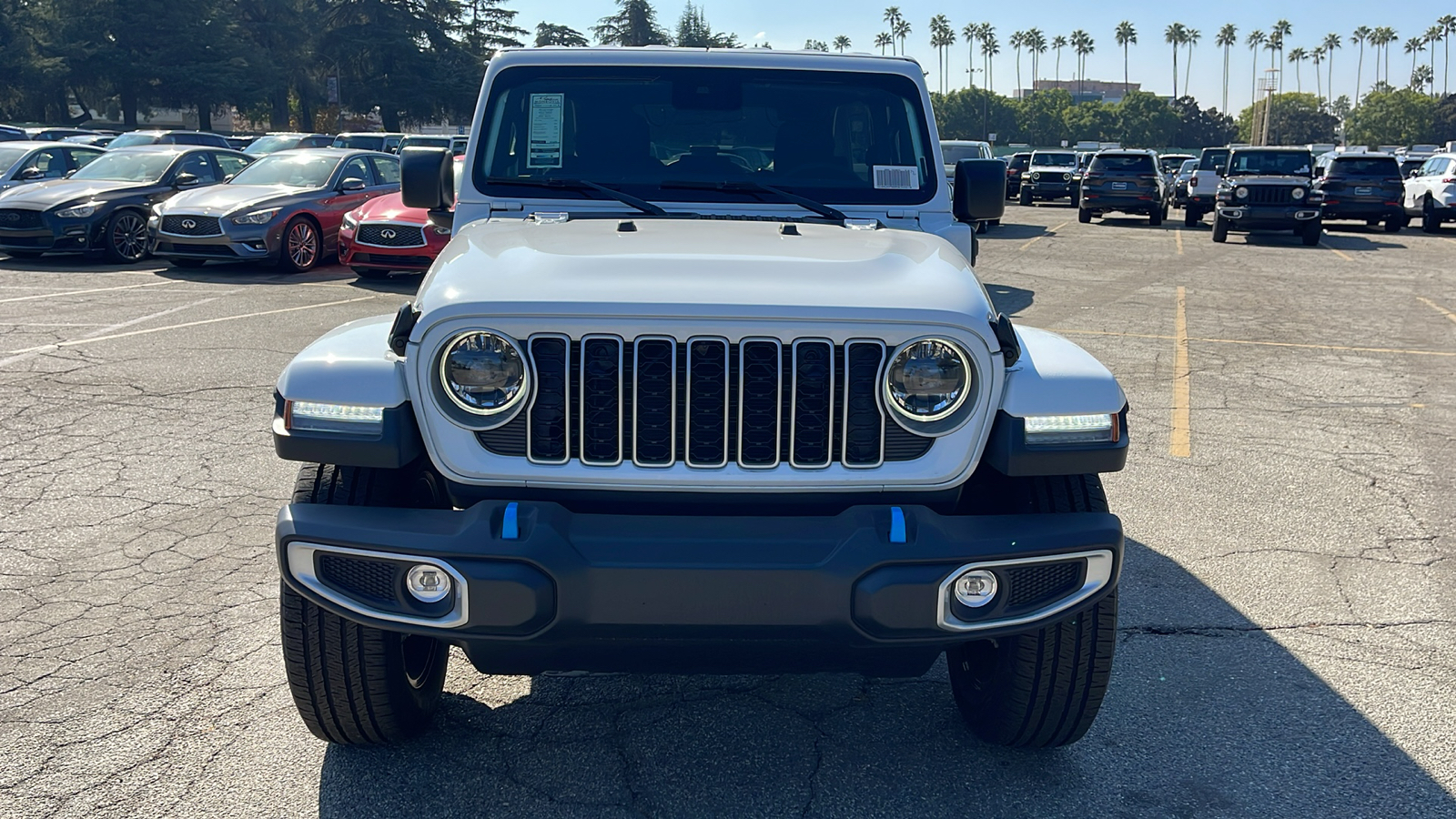 2024 Jeep Wrangler Sahara 4xe 9