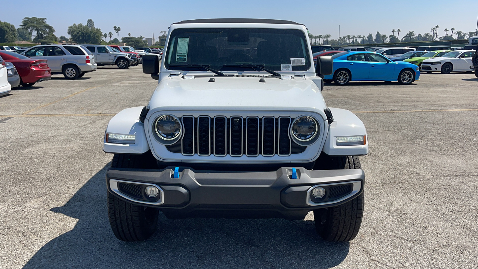 2024 Jeep Wrangler Sahara 4xe 9