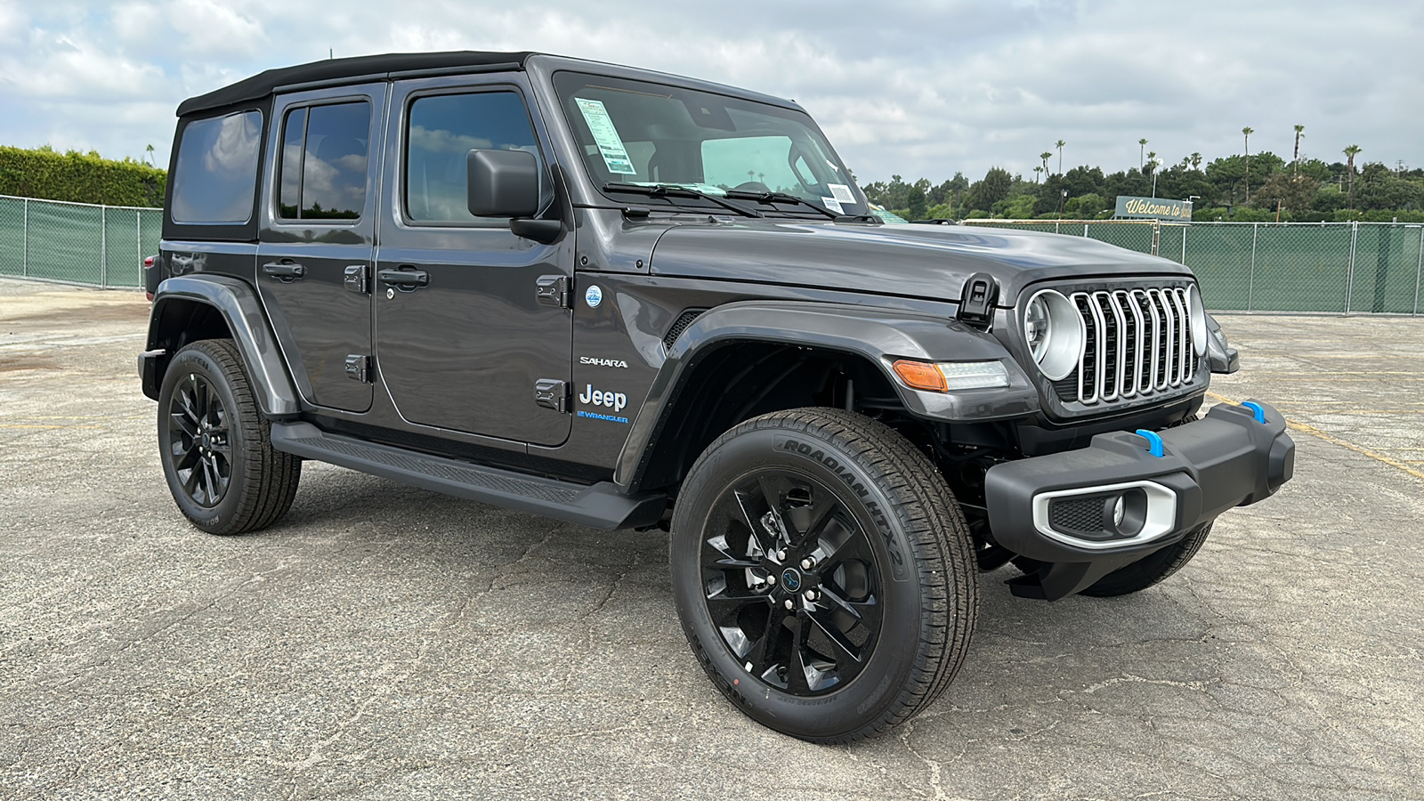 2024 Jeep Wrangler Sahara 4xe 2