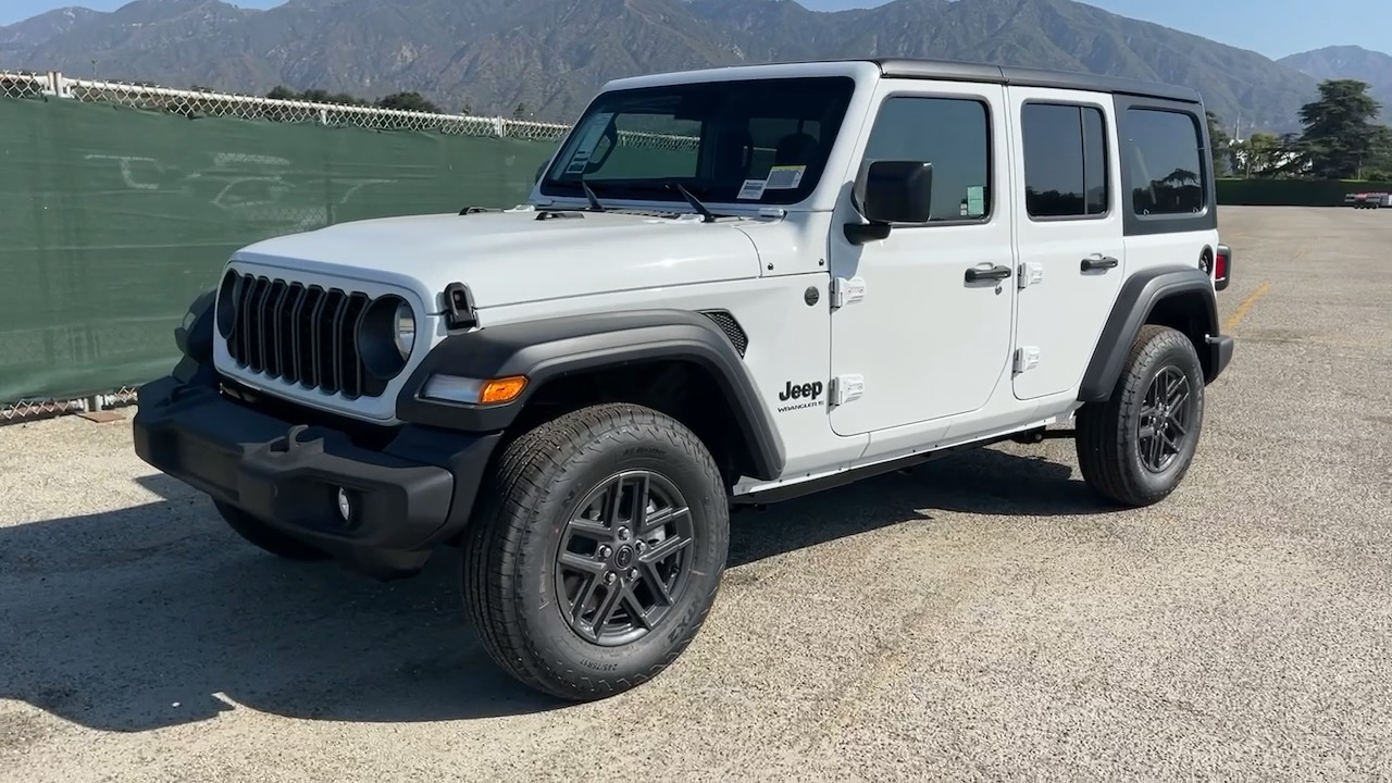 2024 Jeep Wrangler Sport S 8