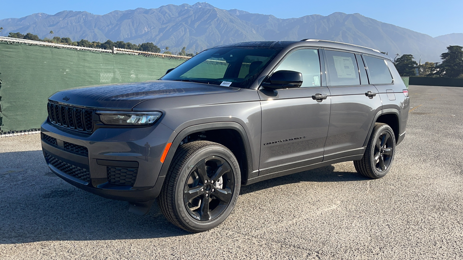 2024 Jeep Grand Cherokee L Altitude X 8