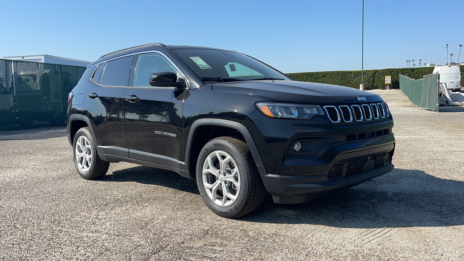 2024 Jeep Compass Latitude 2