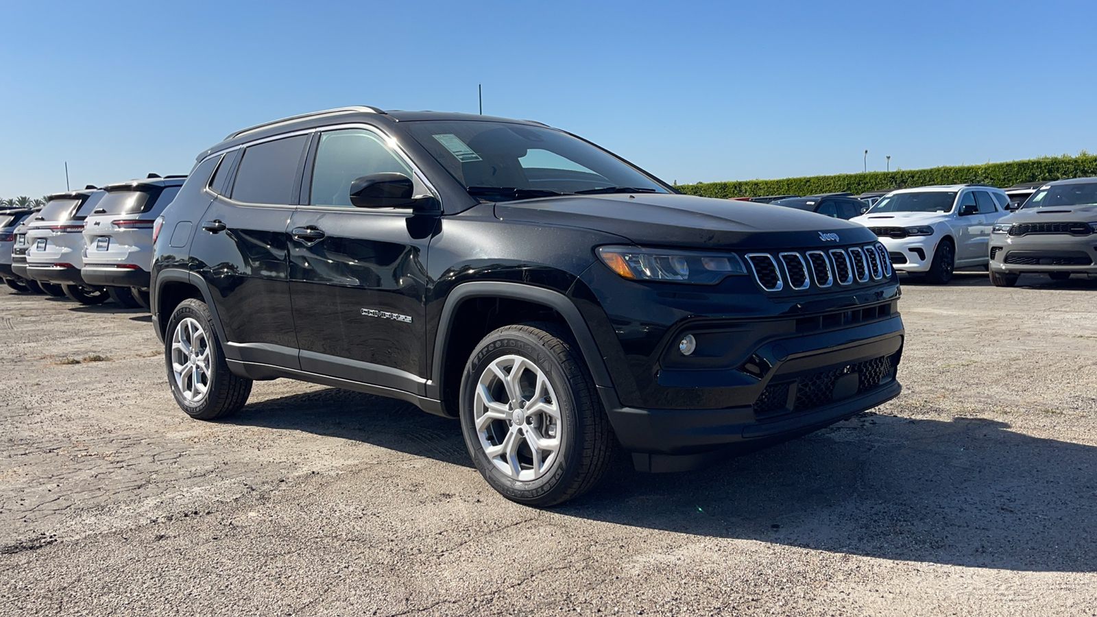 2024 Jeep Compass Latitude 2