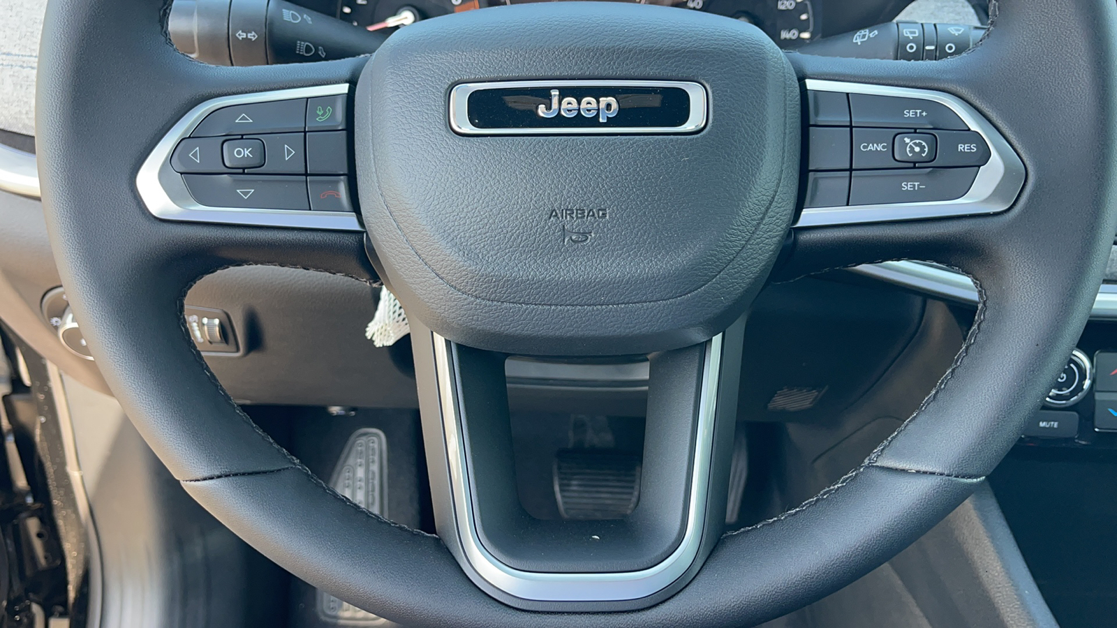 2024 Jeep Compass Latitude 23