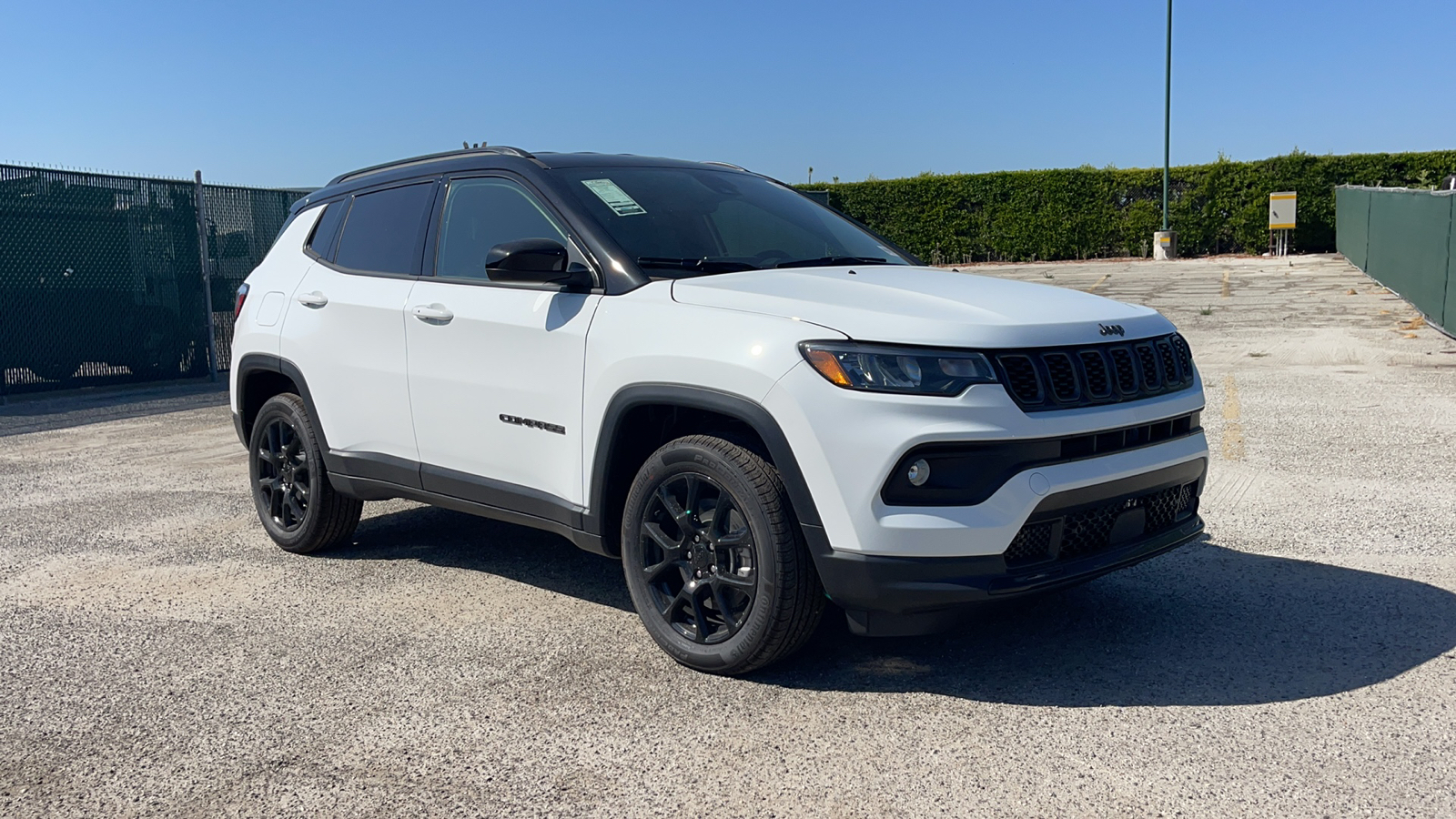 2024 Jeep Compass Latitude 2