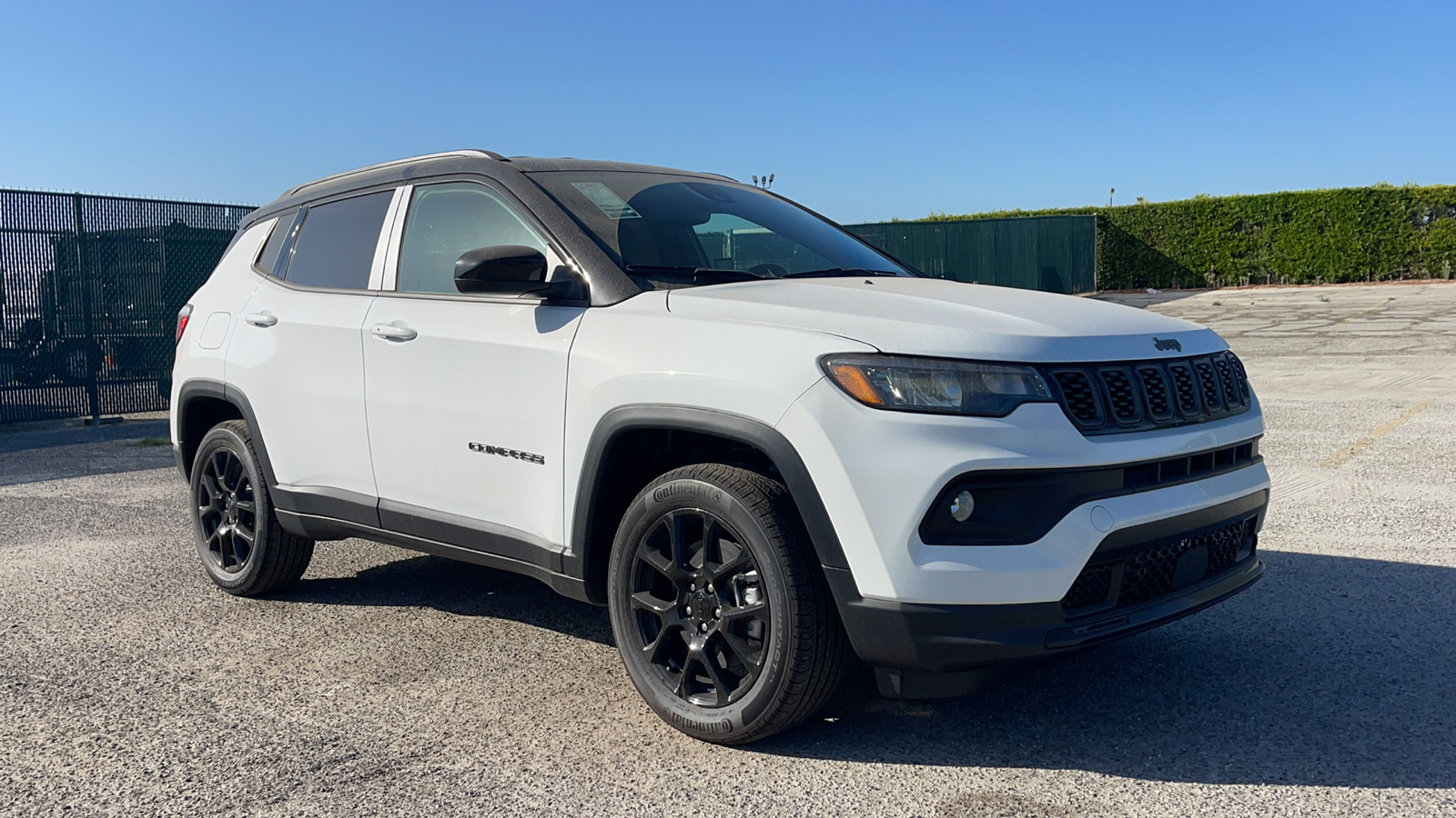 2024 Jeep Compass Latitude 1