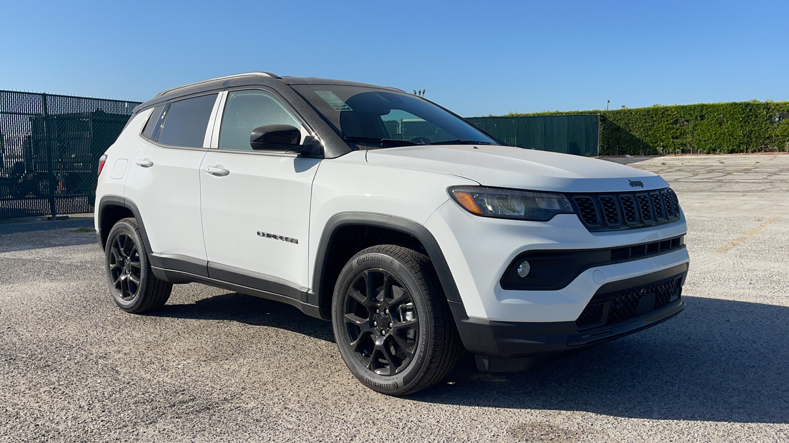 2024 Jeep Compass Latitude 2