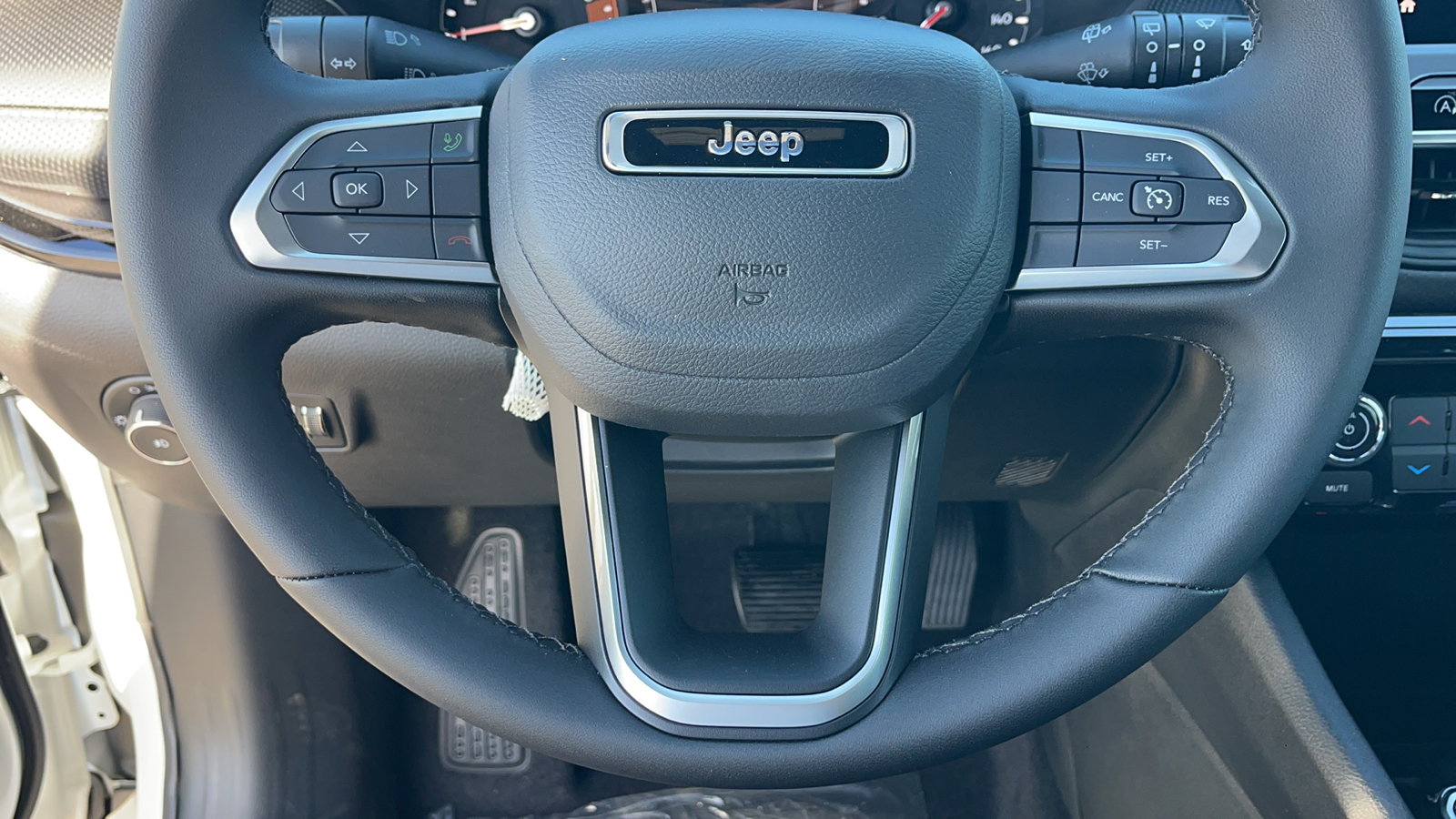 2024 Jeep Compass Latitude 23