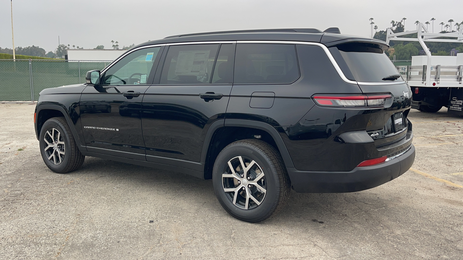 2024 Jeep Grand Cherokee L Limited 6