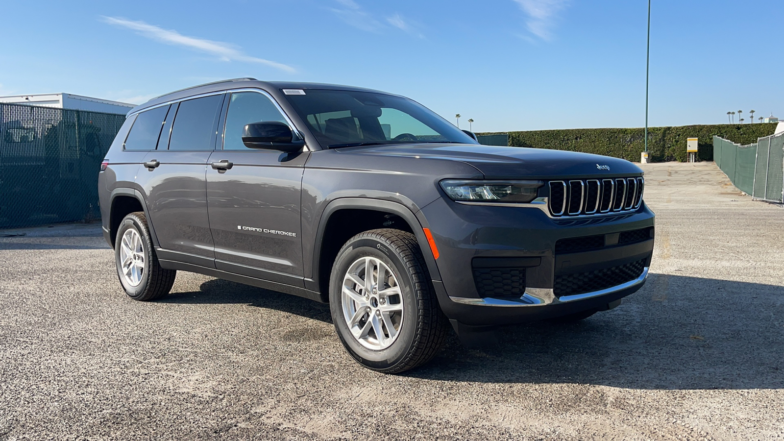 2024 Jeep Grand Cherokee L Laredo X 1