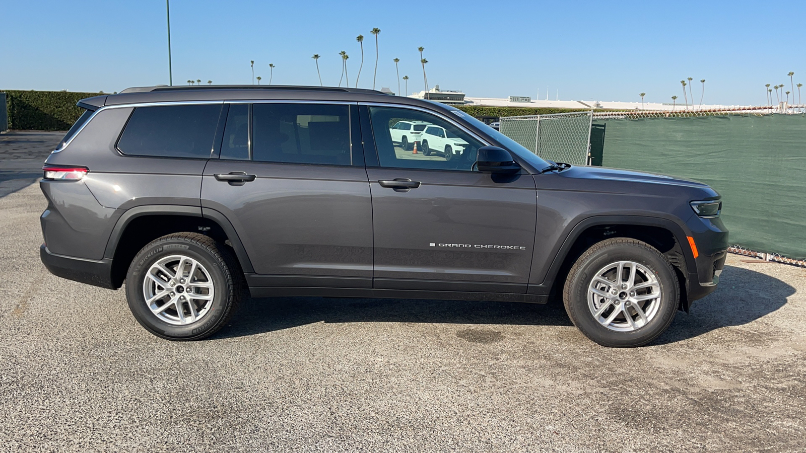 2024 Jeep Grand Cherokee L Laredo X 3