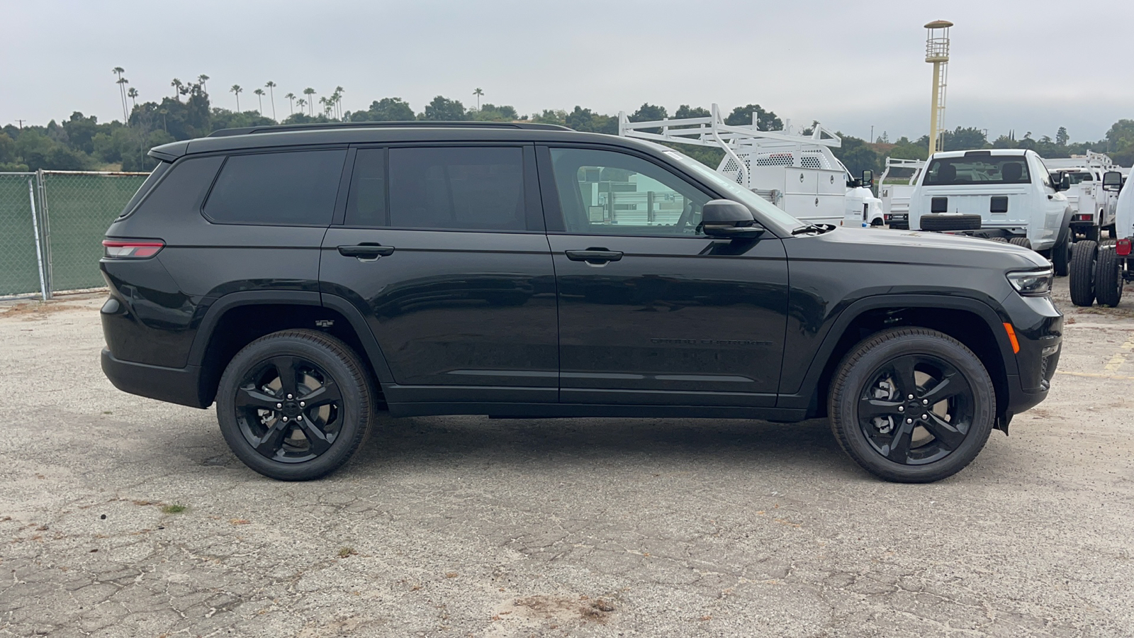 2024 Jeep Grand Cherokee L Limited 3