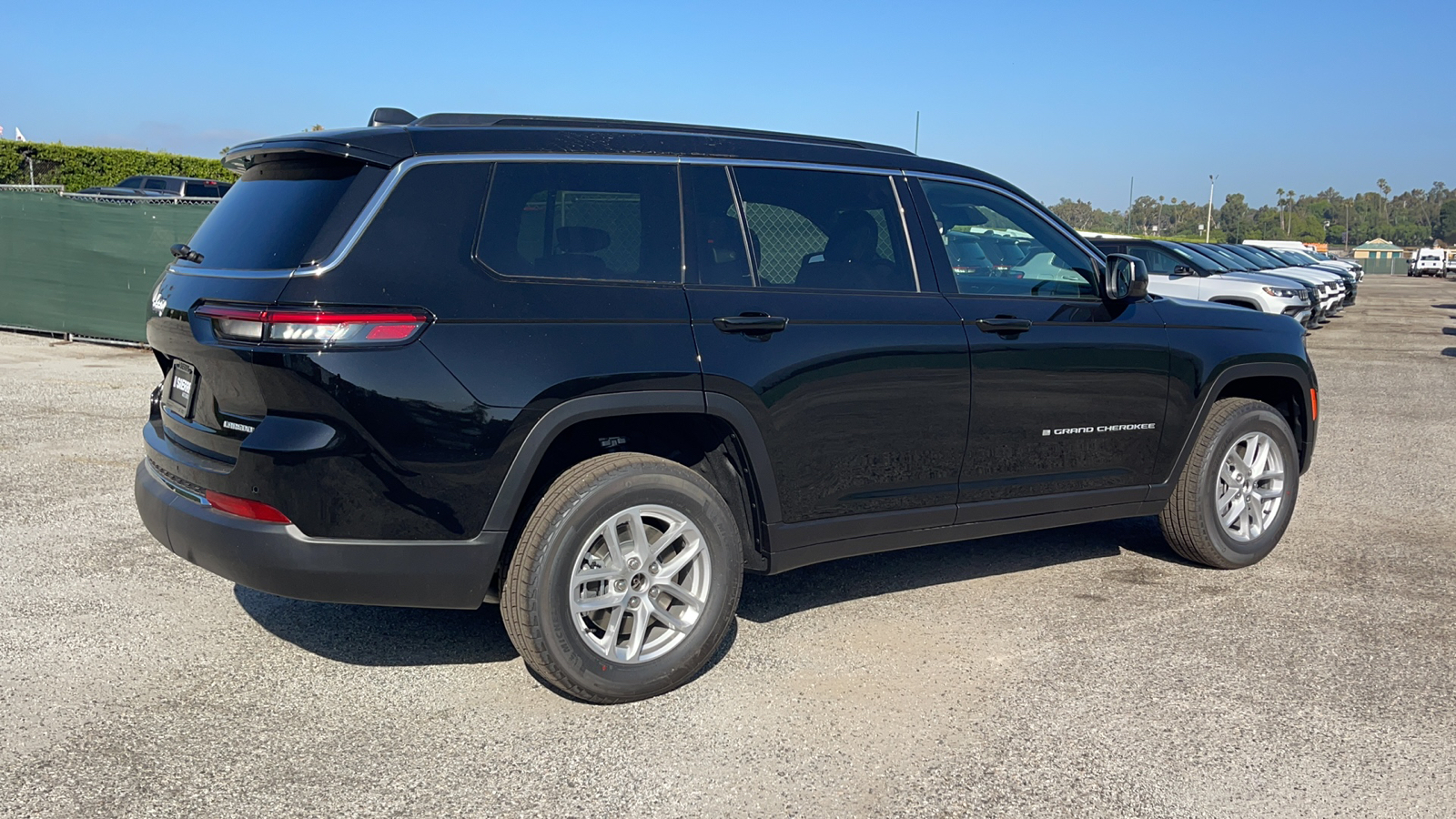 2024 Jeep Grand Cherokee L Laredo X 4