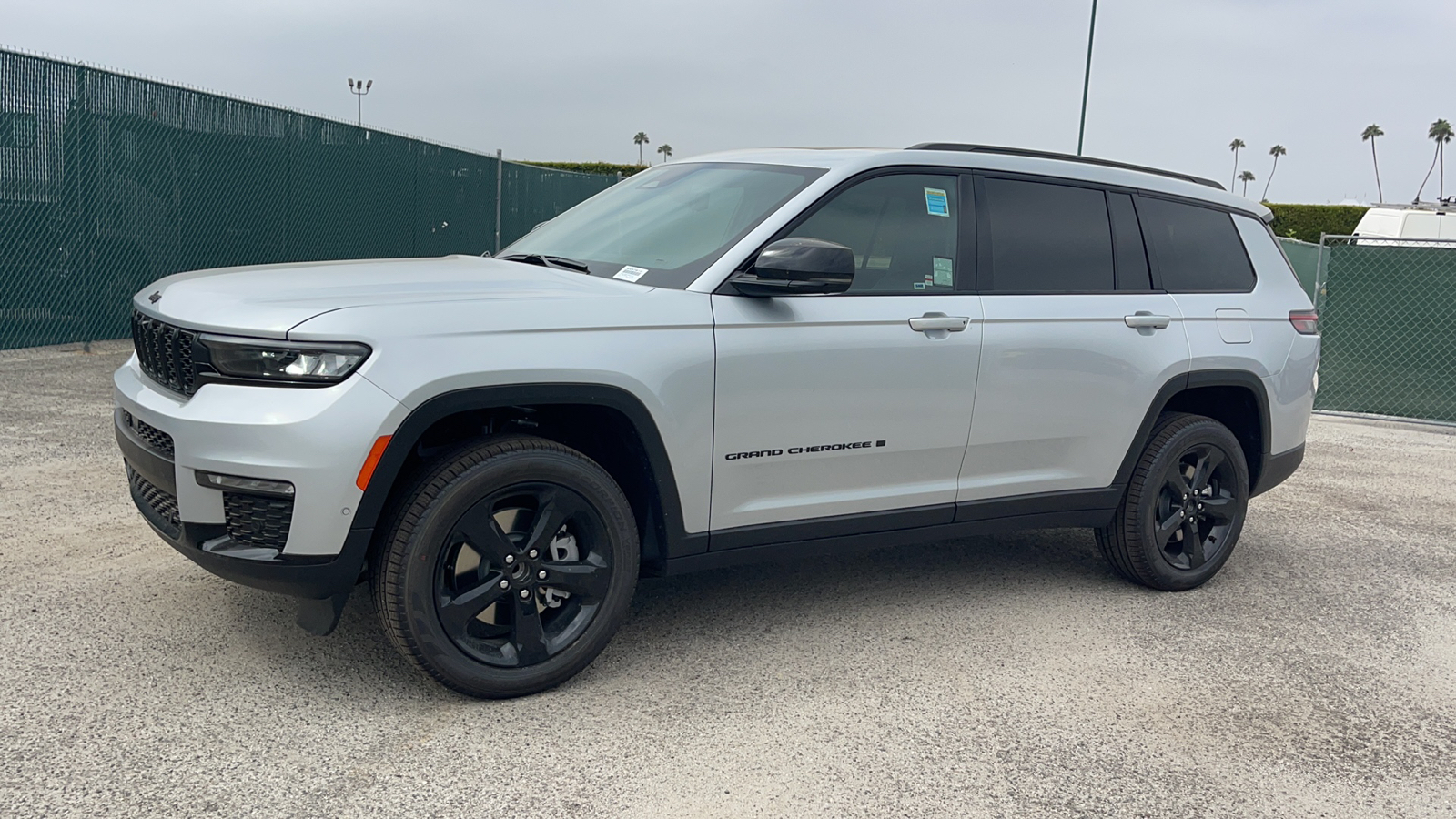 2024 Jeep Grand Cherokee L Limited 8