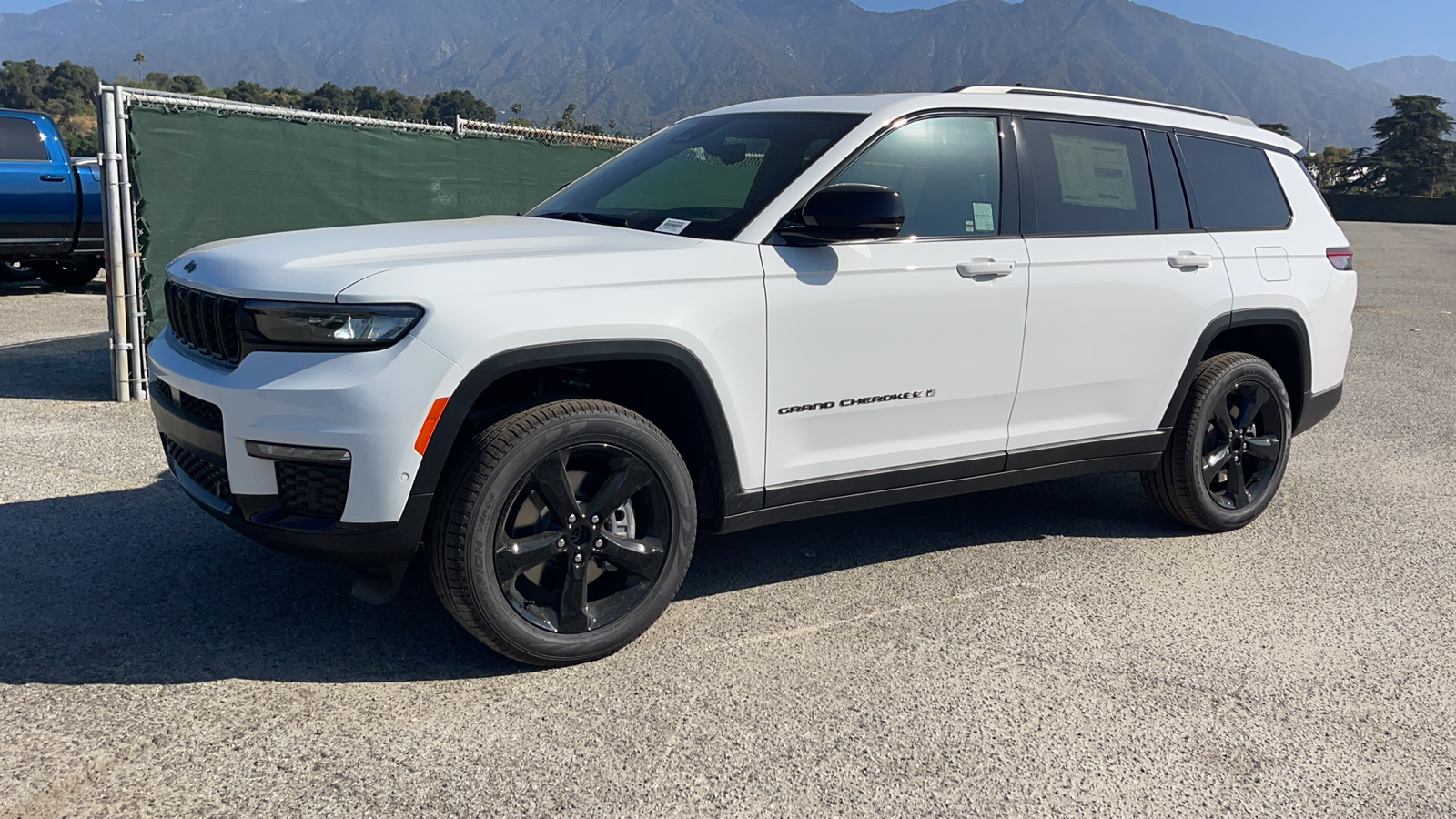 2024 Jeep Grand Cherokee L Limited 8