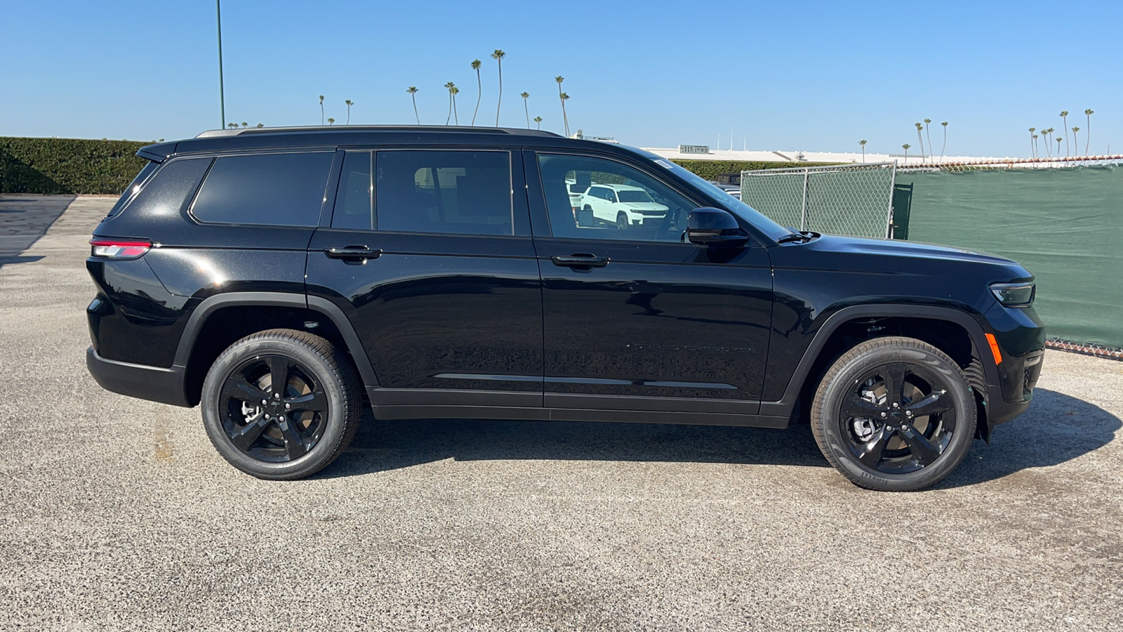 2024 Jeep Grand Cherokee L Limited 3