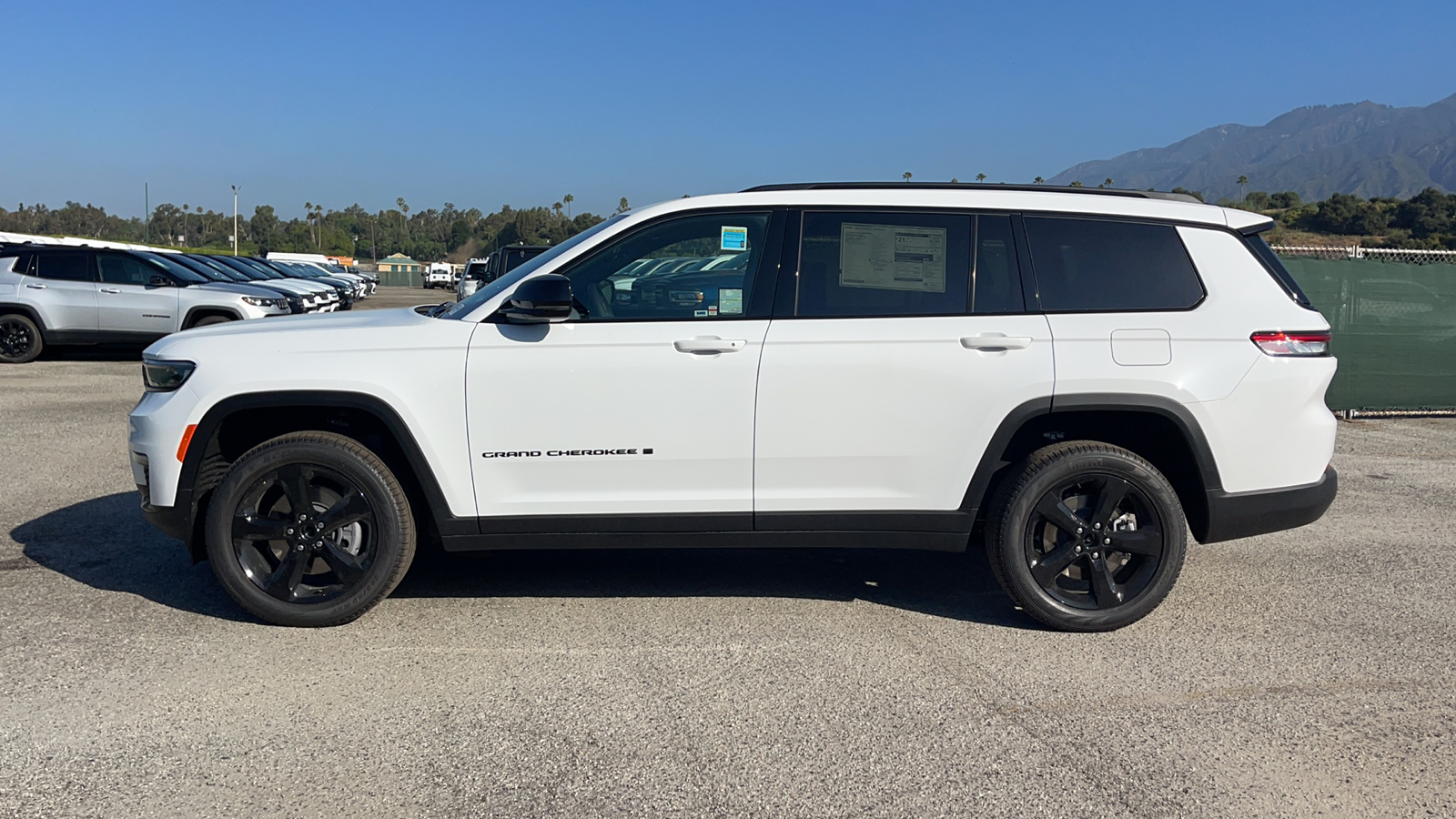 2024 Jeep Grand Cherokee L Limited 7