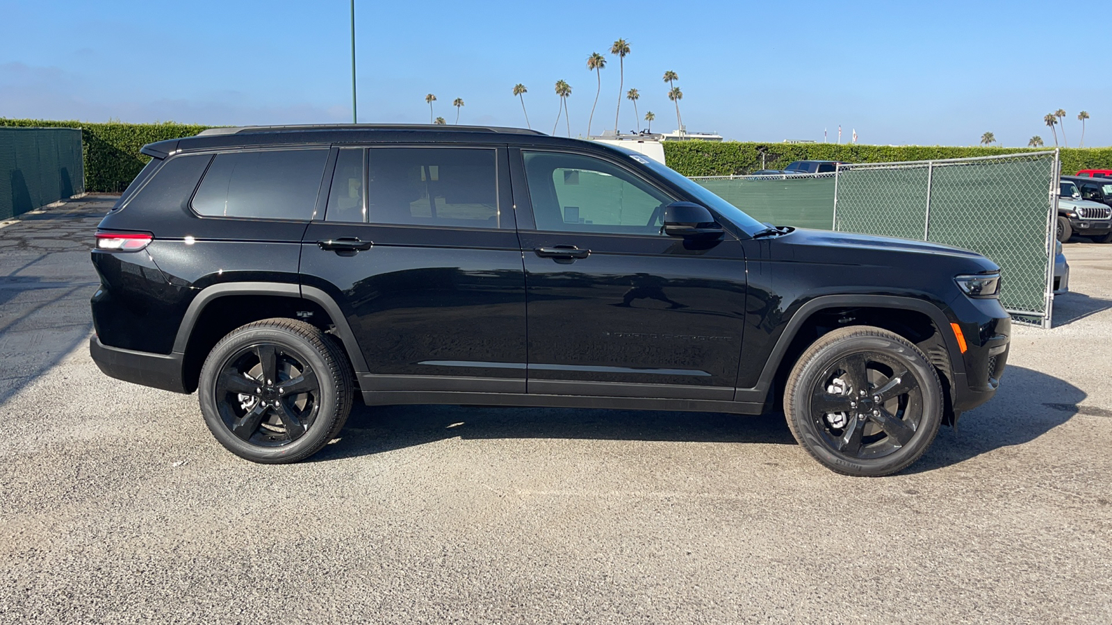 2024 Jeep Grand Cherokee L Limited 3