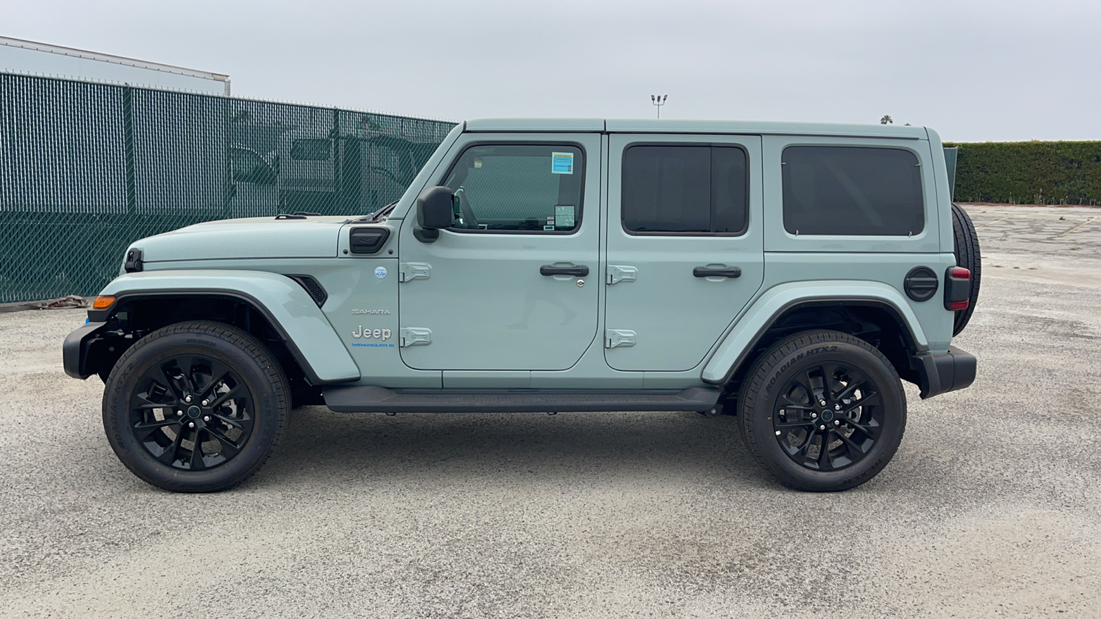 2024 Jeep Wrangler Sahara 4xe 7