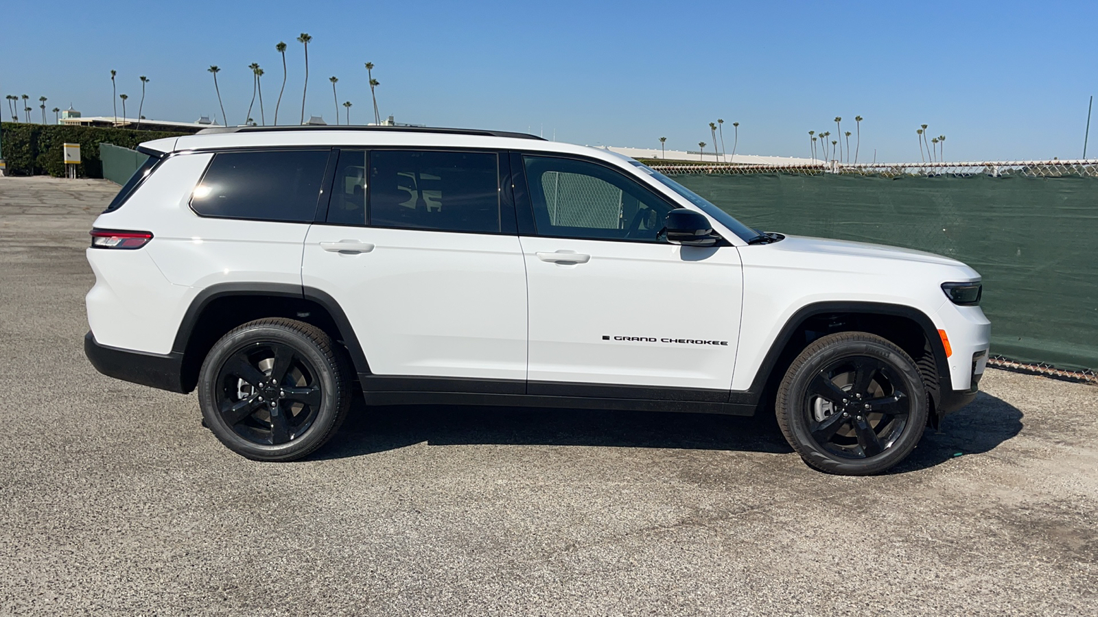 2024 Jeep Grand Cherokee L Limited 3