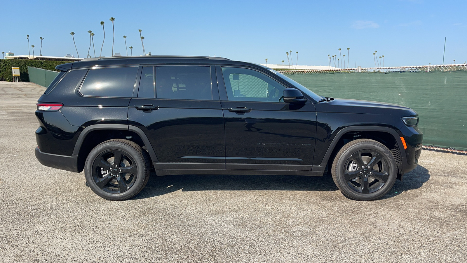 2024 Jeep Grand Cherokee L Limited 3