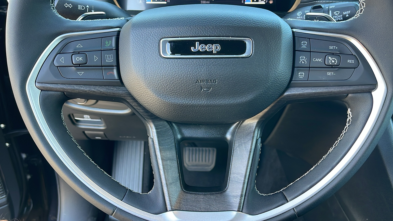 2024 Jeep Grand Cherokee L Limited 24