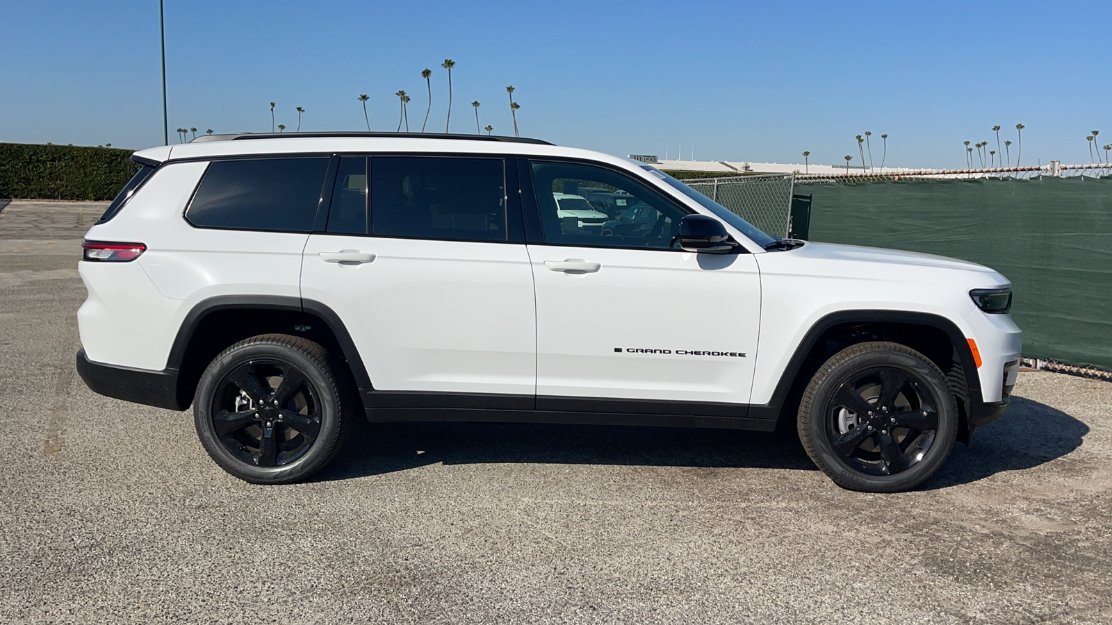 2024 Jeep Grand Cherokee L Limited 3