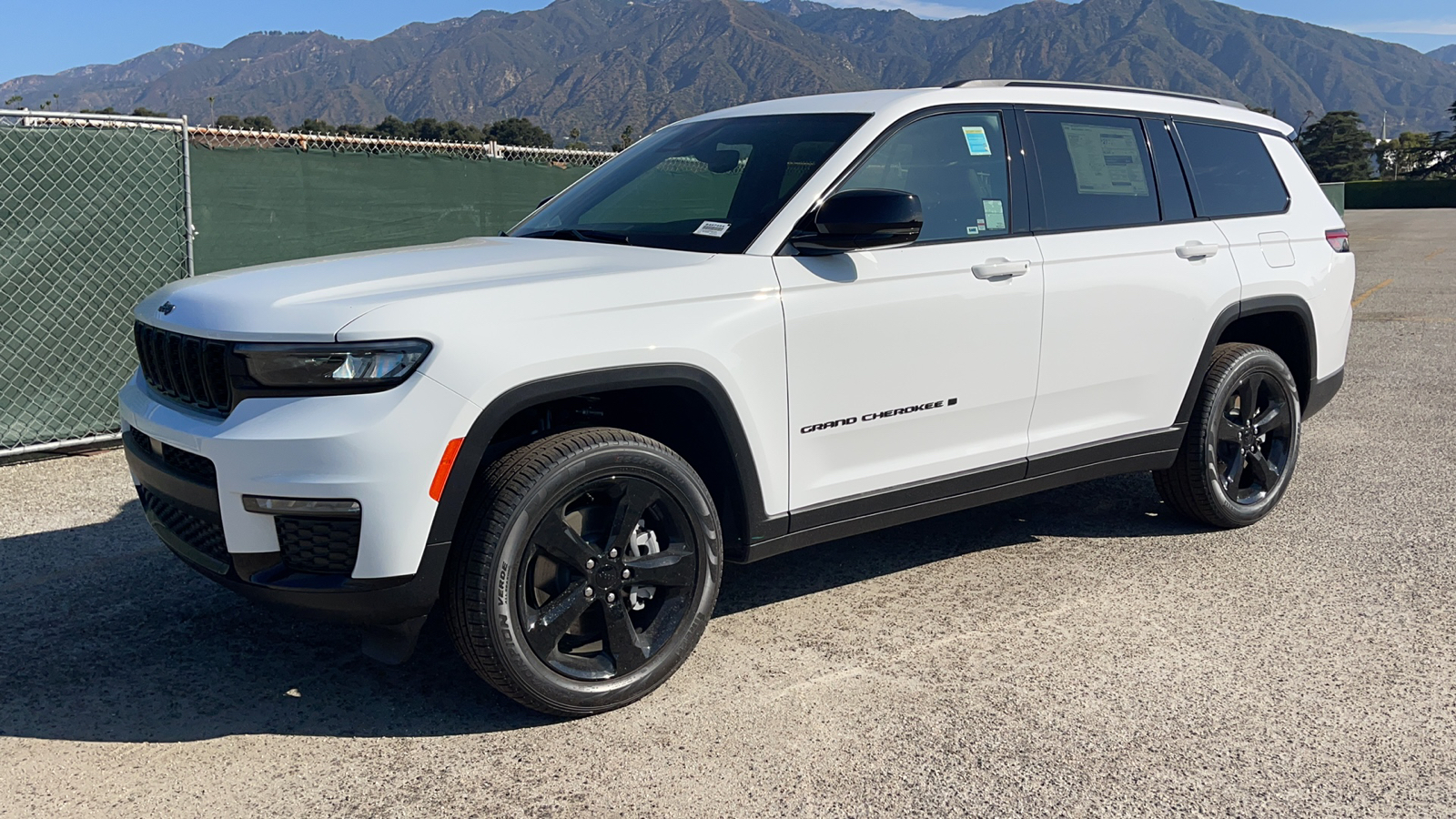 2024 Jeep Grand Cherokee L Limited 8