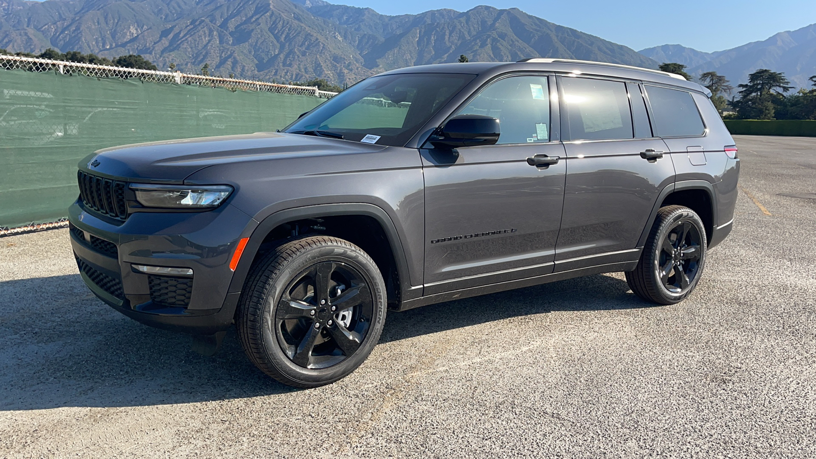 2024 Jeep Grand Cherokee L Limited 8