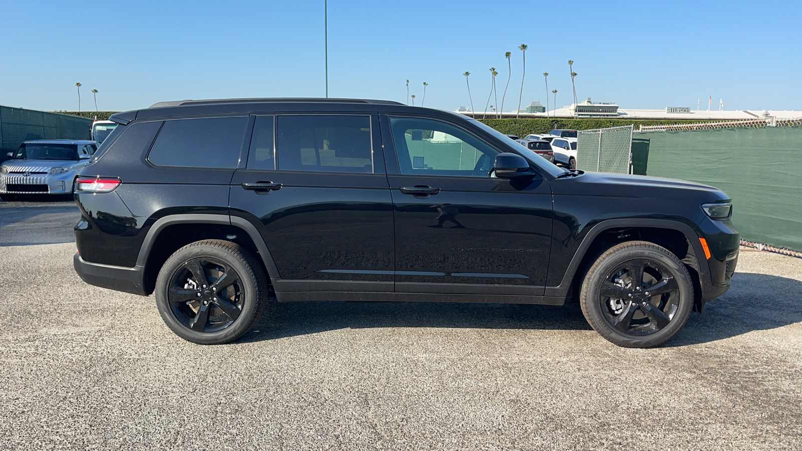 2024 Jeep Grand Cherokee L Limited 3