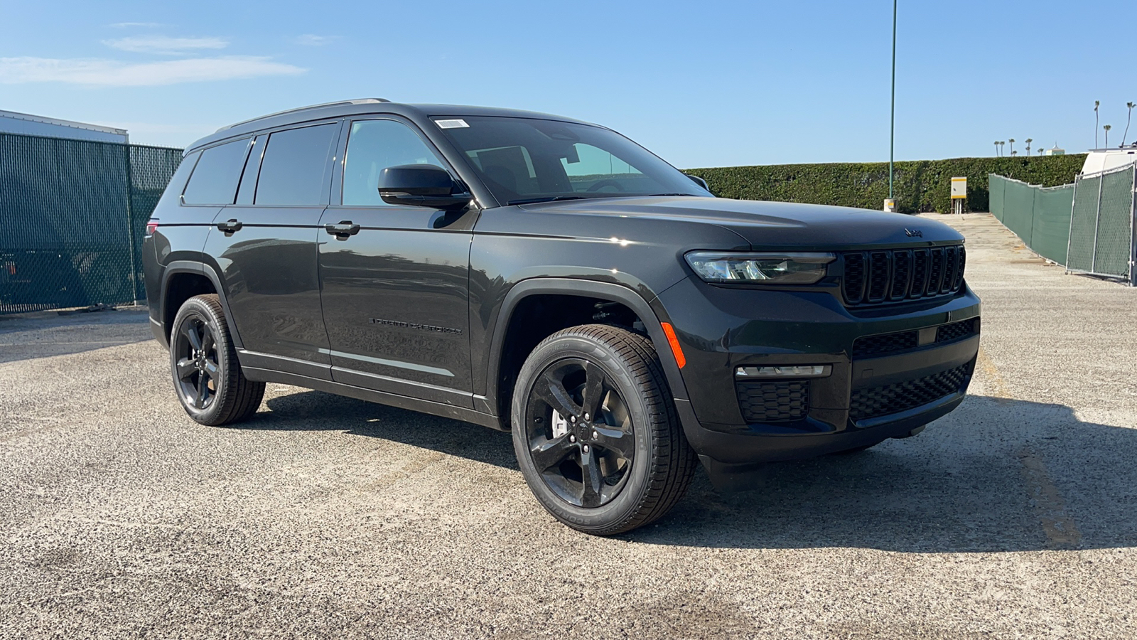 2024 Jeep Grand Cherokee L Limited 1