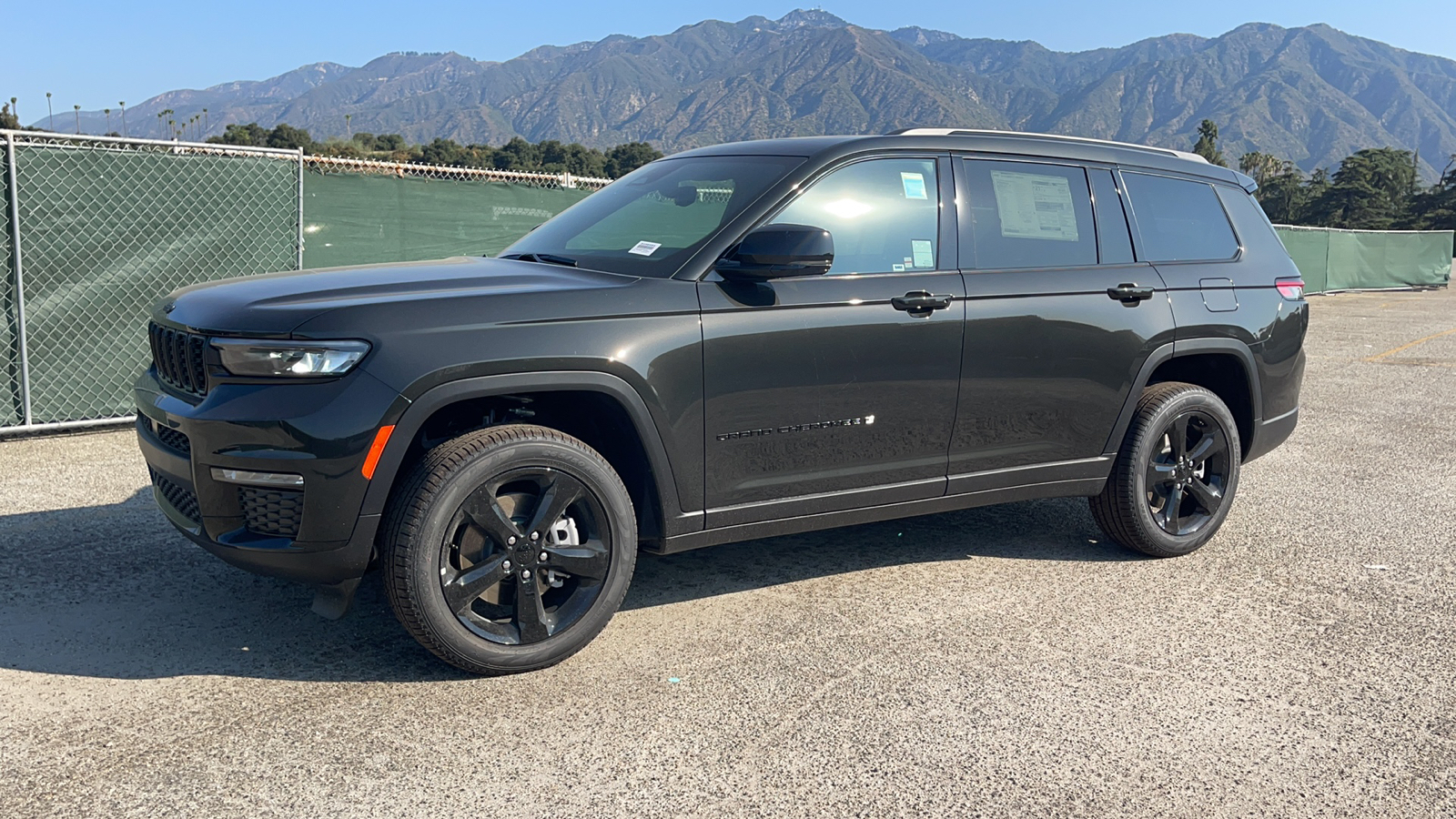 2024 Jeep Grand Cherokee L Limited 8