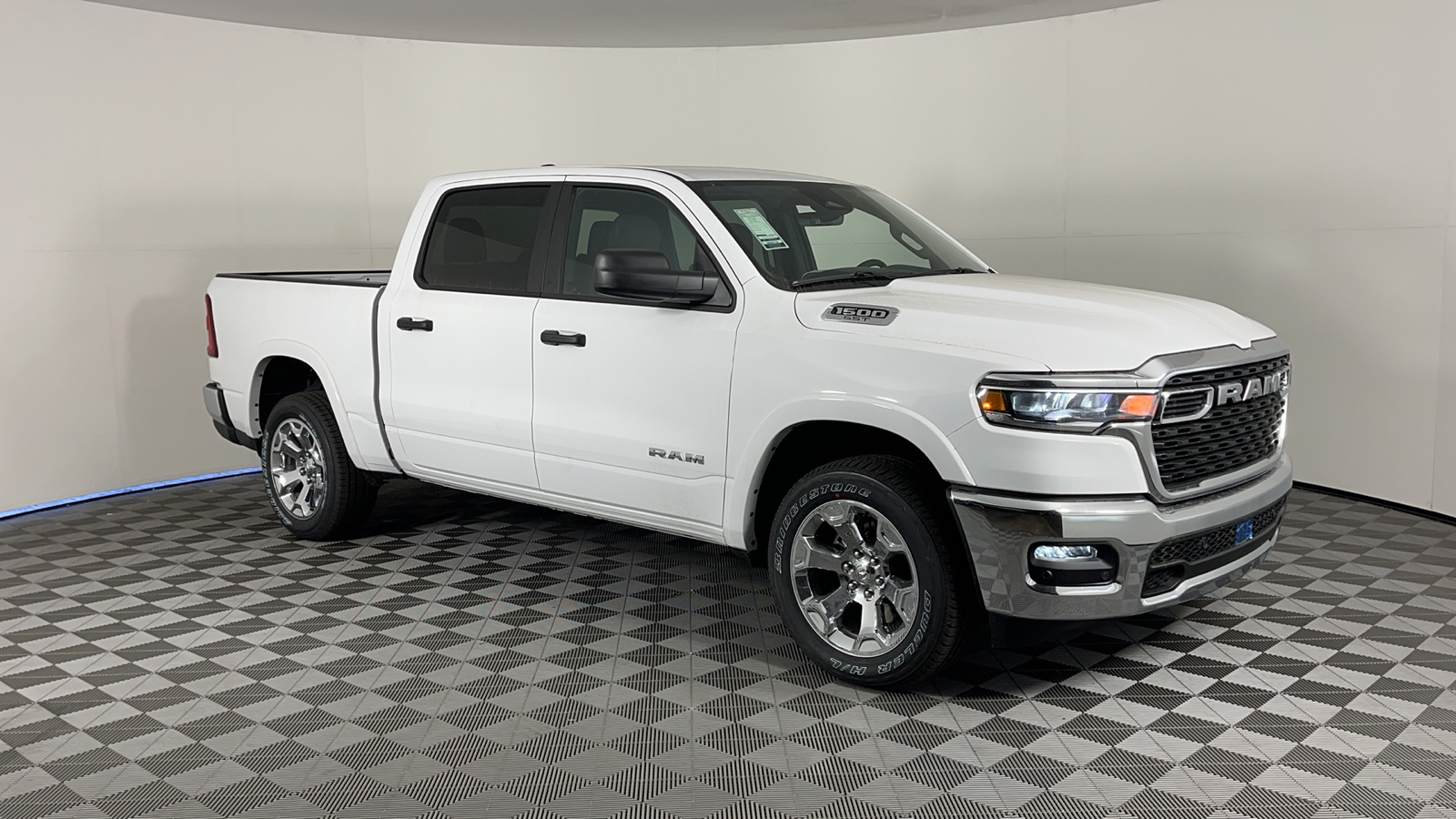 2025 Ram 1500 Big Horn 1