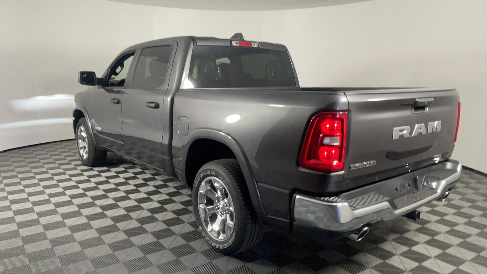 2025 Ram 1500 Big Horn 6