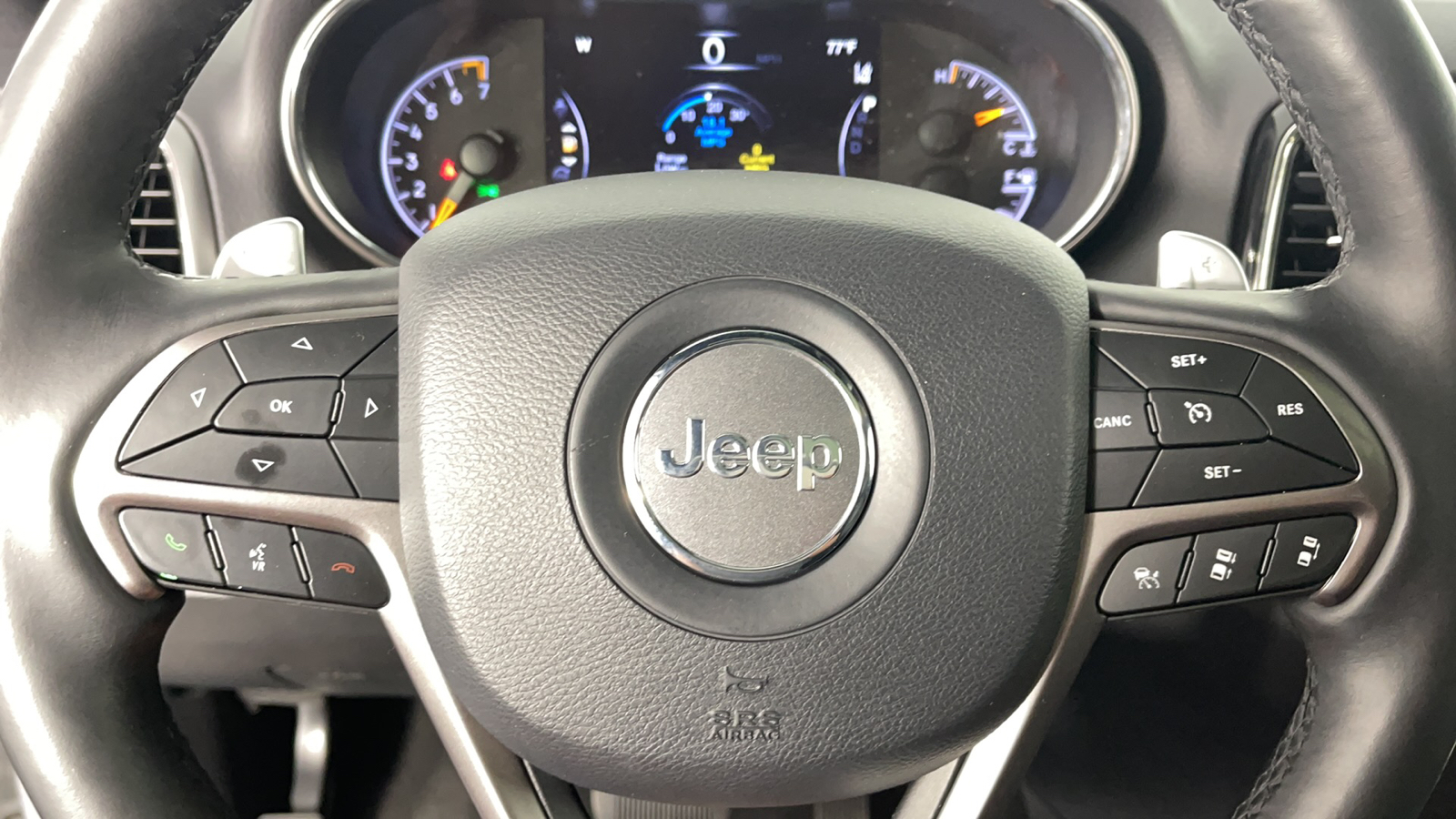 2019 Jeep Grand Cherokee Limited X 25