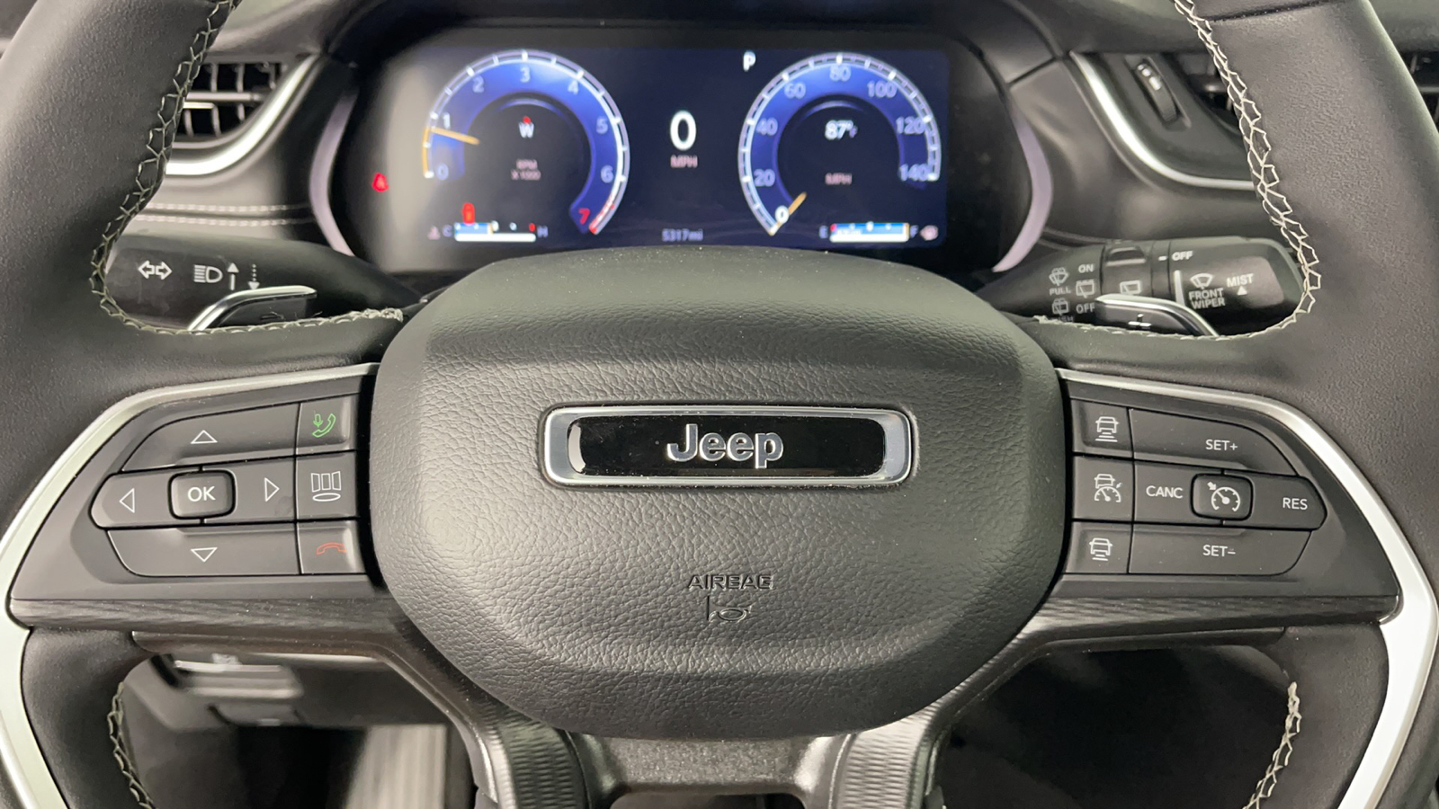 2024 Jeep Grand Cherokee Altitude X 23