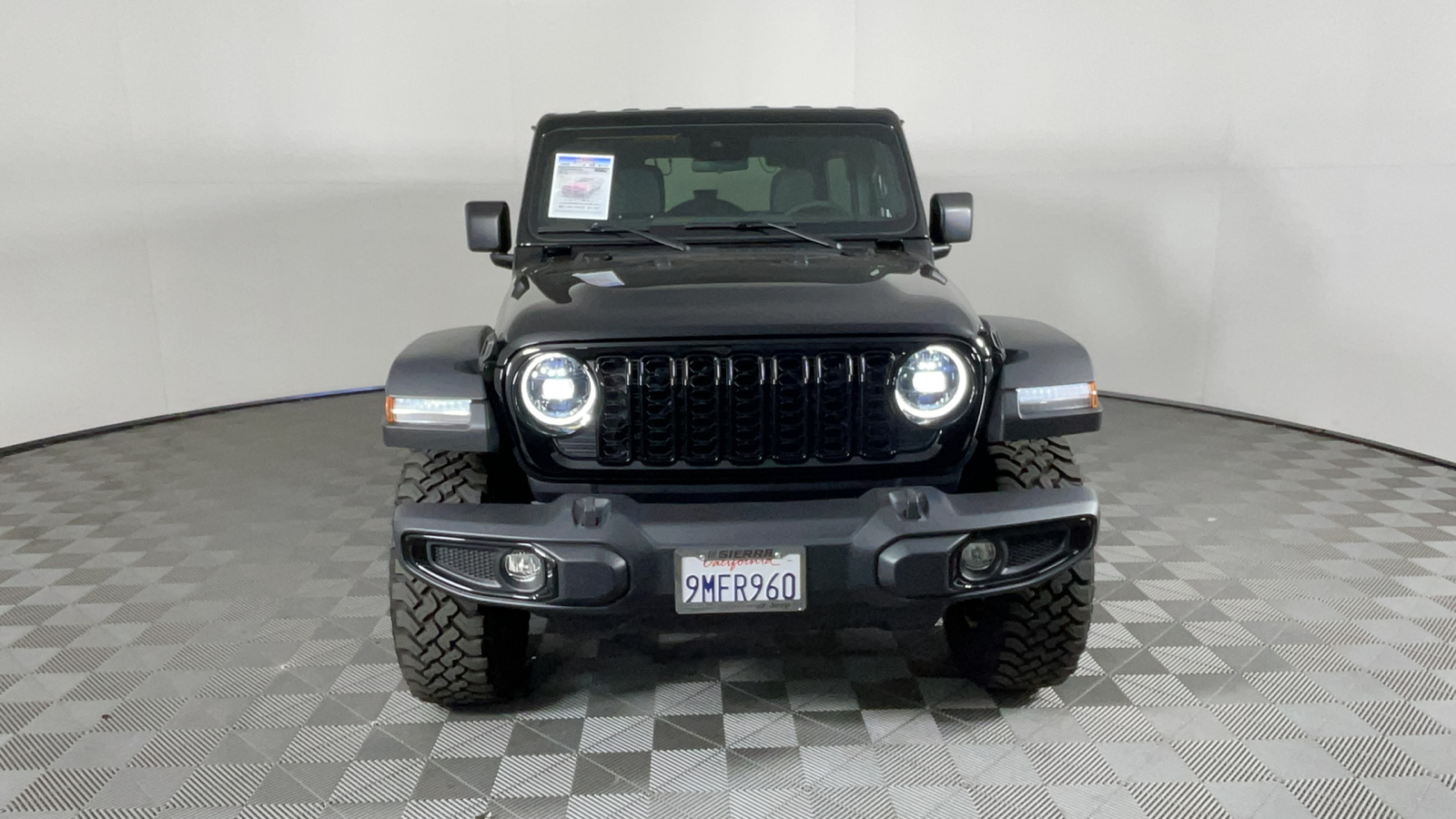 2024 Jeep Wrangler Willys 9